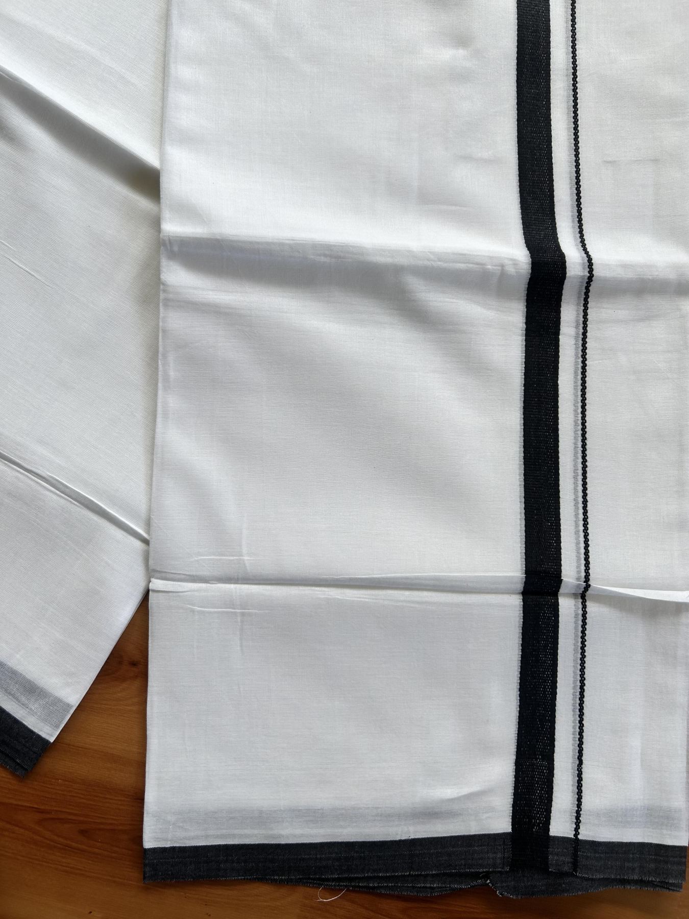 Double Pure White Mundu/Dothi - 20% Discount ! Kaitharikada Balaramapuram Cotton - 60s - 0.75 Inch Navy Blue Kara 3.90 mtr (8 muzham) - 29 KK5437 VAS