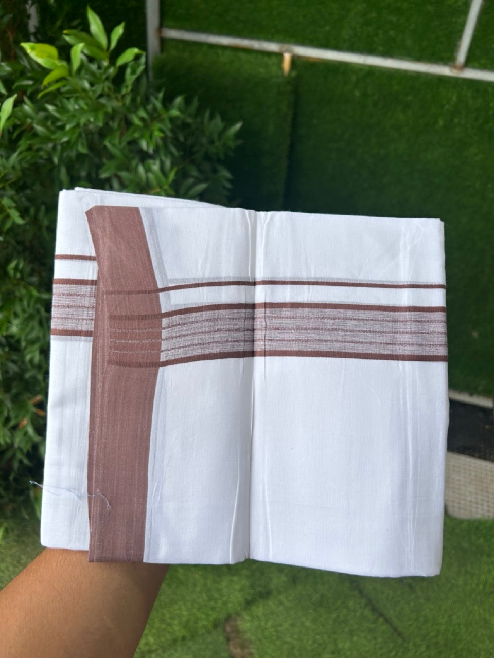 20% DISCOUNT!!! KaithariKada Balaramapuram 100% Cotton DOUBLE PURE WHITE Mundu/Dhoti - 100X80 - 1.75 Inch Deep Brown Shaded Stripes kara 3.75 mtr (8 muzham) - 6KK5220 THI