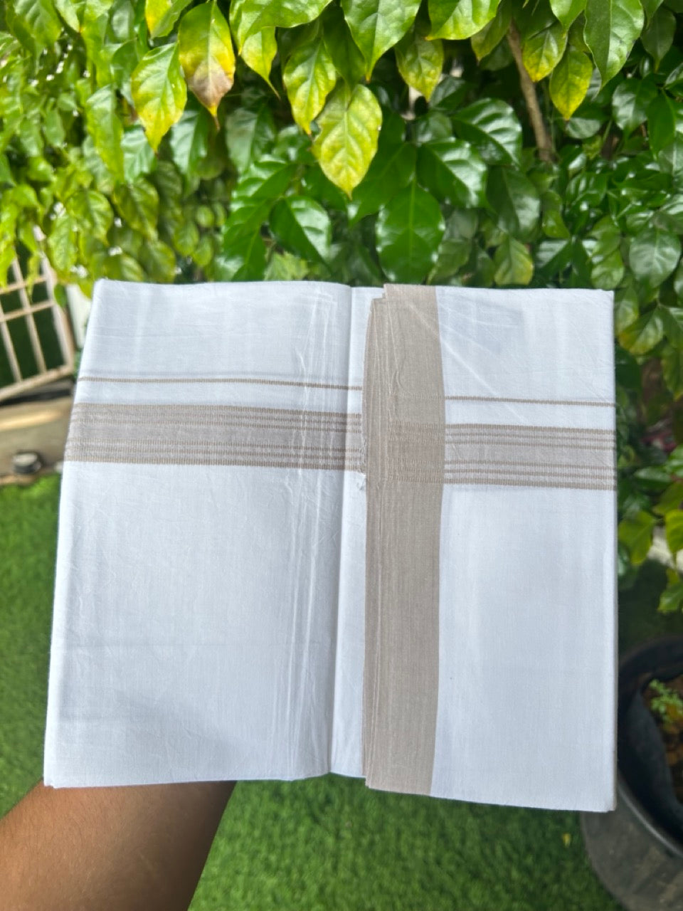 8% Discount ! Kaitharikada Balaramapuram 100% Cotton PURE WHITE SINGLE Mundu/Dothi - 40s - 1 inch Light Tan Brown Stripes Kara (2 meters / 4 muzham) - 2KK5220 THI