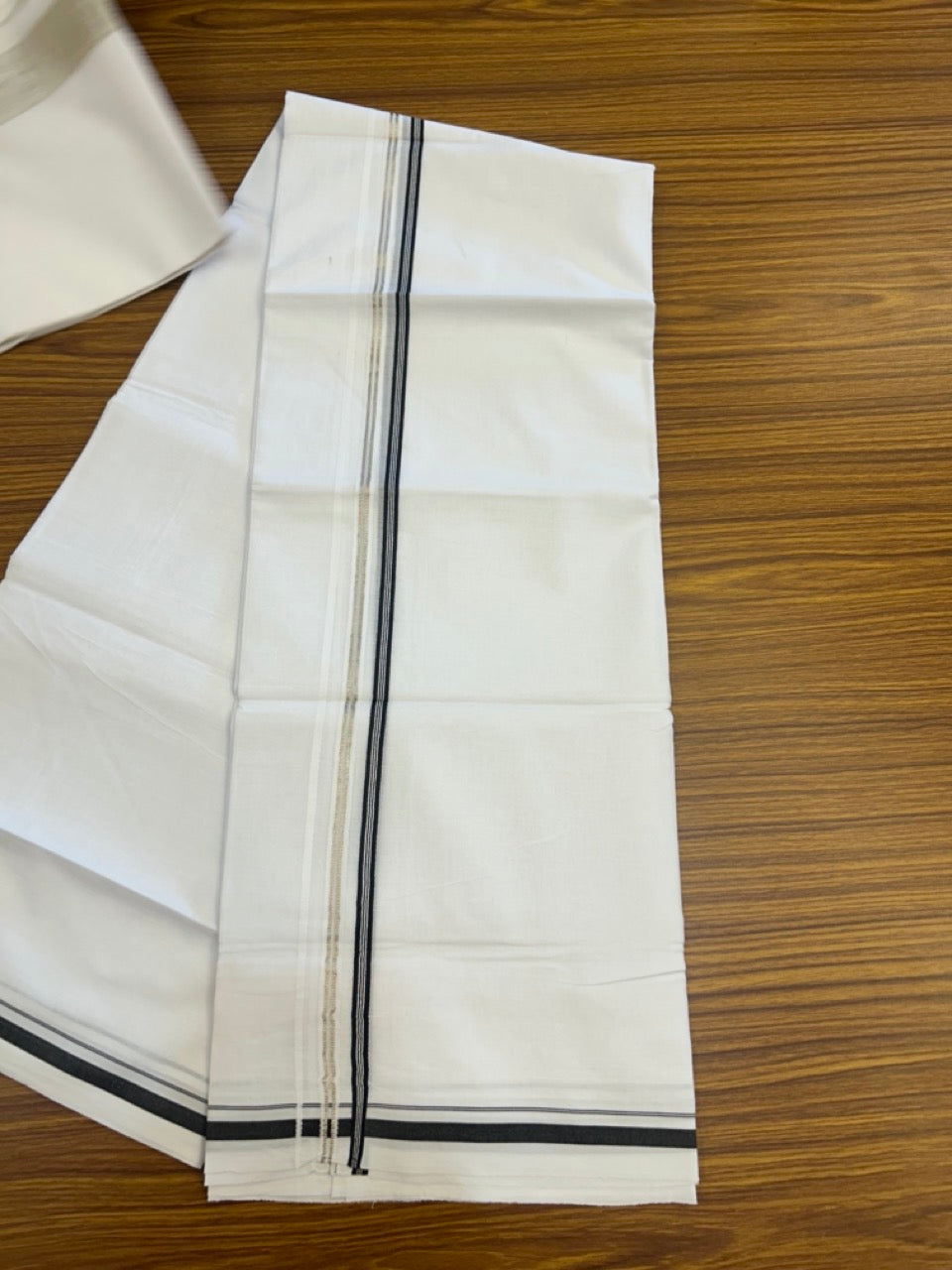 20% Discount ! Kaitharikada Balaramapuram 100% Cotton Pure White Double Mundu/Dothi - 100x80 - 0.25 inch Puliyilakkara Silver Kasav & Black One Side Double Chutty Kara 3.90 mtr (8 muzham) - 9 KK5291 VAS