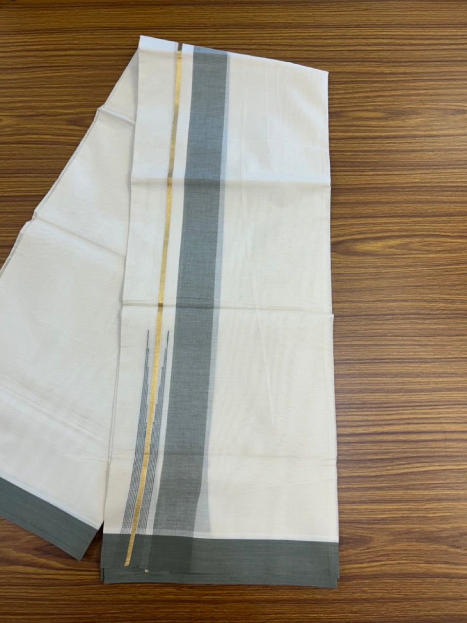 20% Discount ! Kaitharikada Balaramapuram 100% Pure Cotton Double Off white (Unbleached) Mundu/Dhoti - 100x80 - 1.75 inch Gold Kasav & Light Sage Green Stripes Chutty Kara - 3 KK5292 PMC