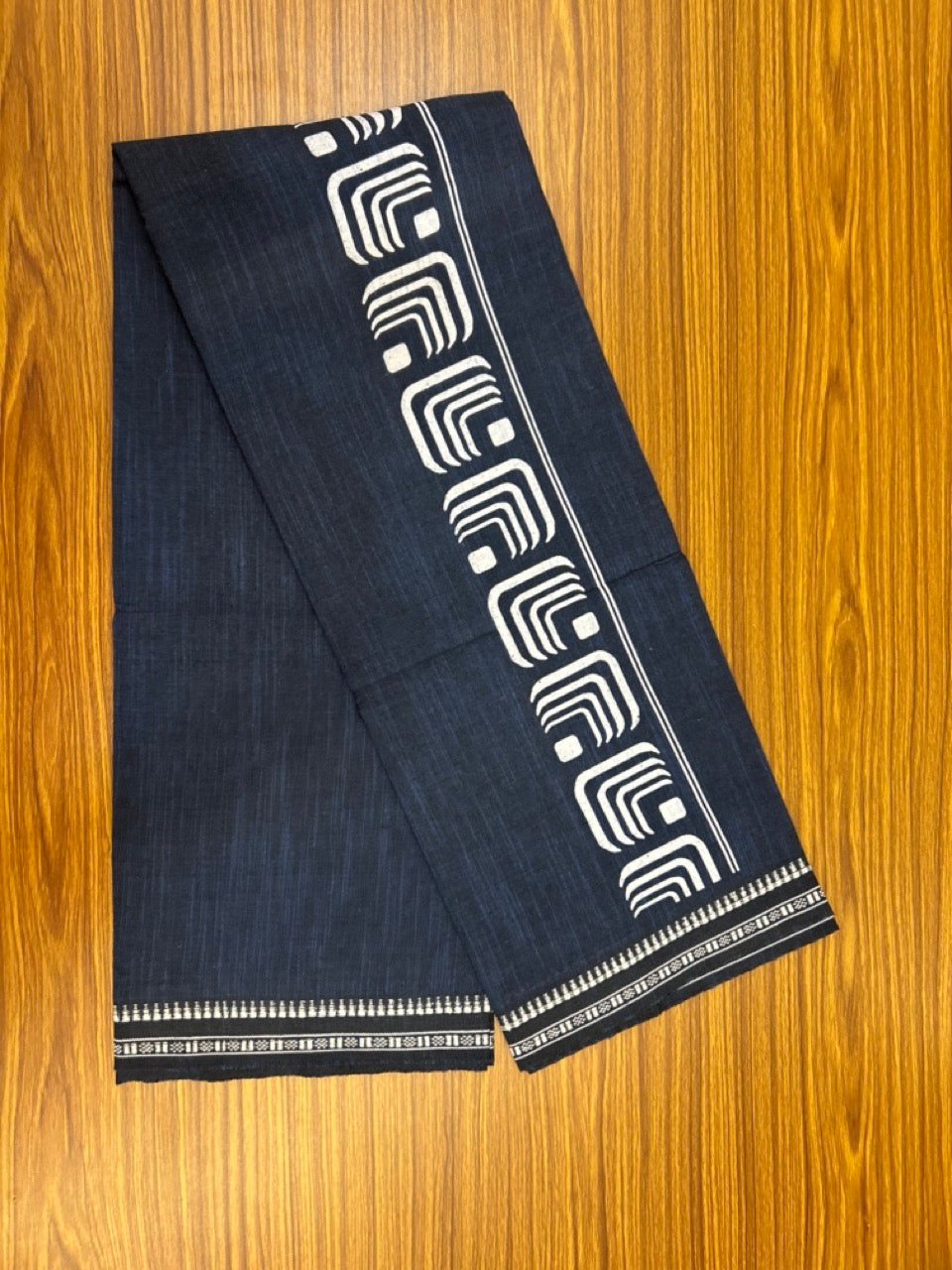 Kaitharikada - Polyster + Cotton - 20s twisted - Single Kaily / Lungi - 2.5 inch White Printed Kuppadam Border with Blue colour body (2 meter / 4 muzham) - 1 KK8038 GAN