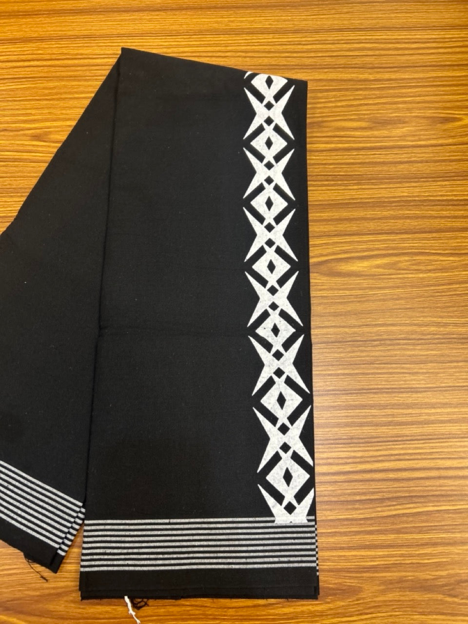 Kaitharikada - Polyster + Cotton - 20s twisted - Single Kaily / Lungi - 2 inch White Printed Kuppadam Border with Black colour body (2 meter / 4 muzham) - 4 KK8038 GAN