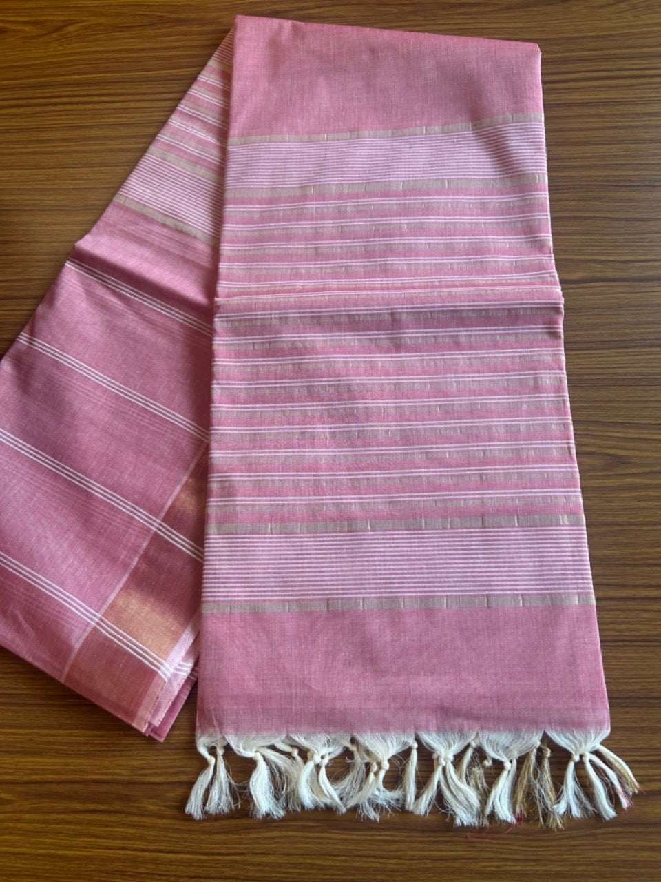 28% Discount! Kerala Colour Cotton Saree - Pinkish Red with kasavu & white stripes - Kaitharikada - 6KK1000PAN