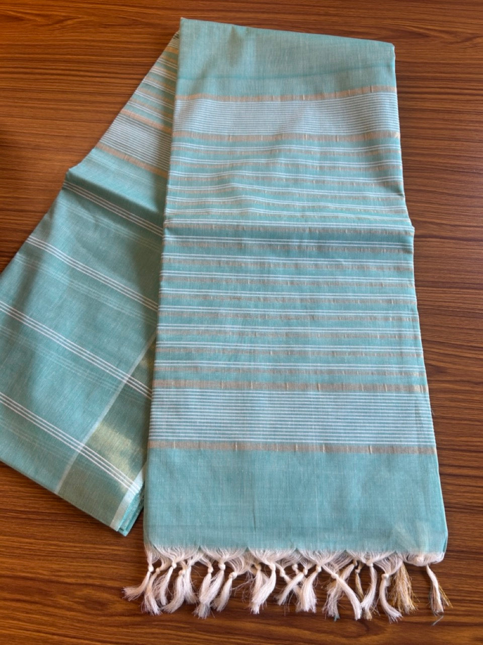28% Discount! Kerala Colour Cotton Saree - Pista Green with kasavu & white stripes - Kaitharikada - 9KK1000PAN