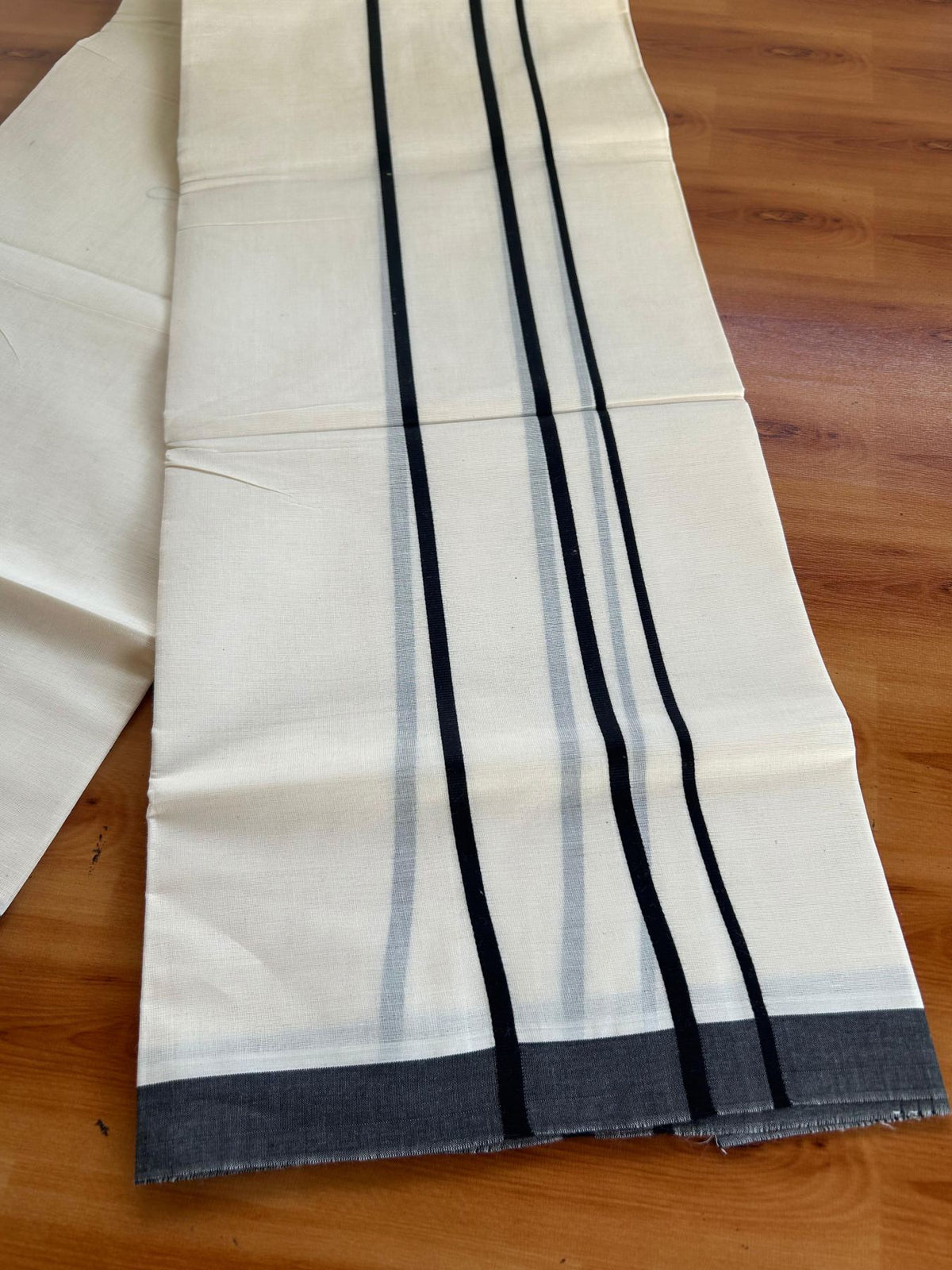 Double Off White (Unbleached) Mundu/Dhoti - 20% Discount! KaithariKada Pulimood 100% Cotton 80x72 - 2.5 inch Black Striped Kara - 4 mtr (8.5 muzham) - 47 KK5553 STH
