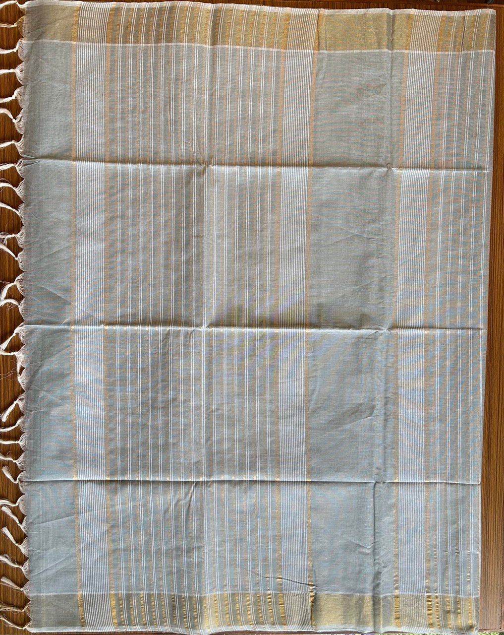 28% Discount! Kerala Colour Cotton Saree - Light Sage Green with kasavu & white stripes - Kaitharikada - 10KK1000PAN