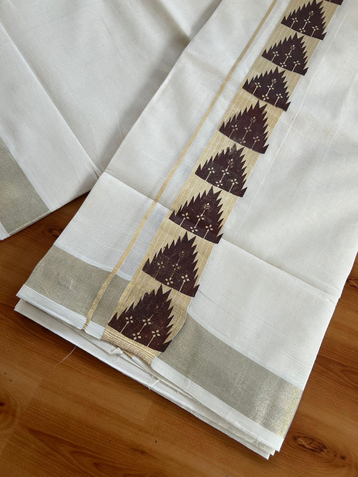 Double Off White (Unbleached) Mundu/Dhoti - 20% Discount! KaithariKada Pulimood 100% Cotton 80x72 - 2 inch Brown, Gold Kasav & Silver Kasav Temple Design Kara - 4 mtr (8.5 muzham) - 63 KK5553 STH