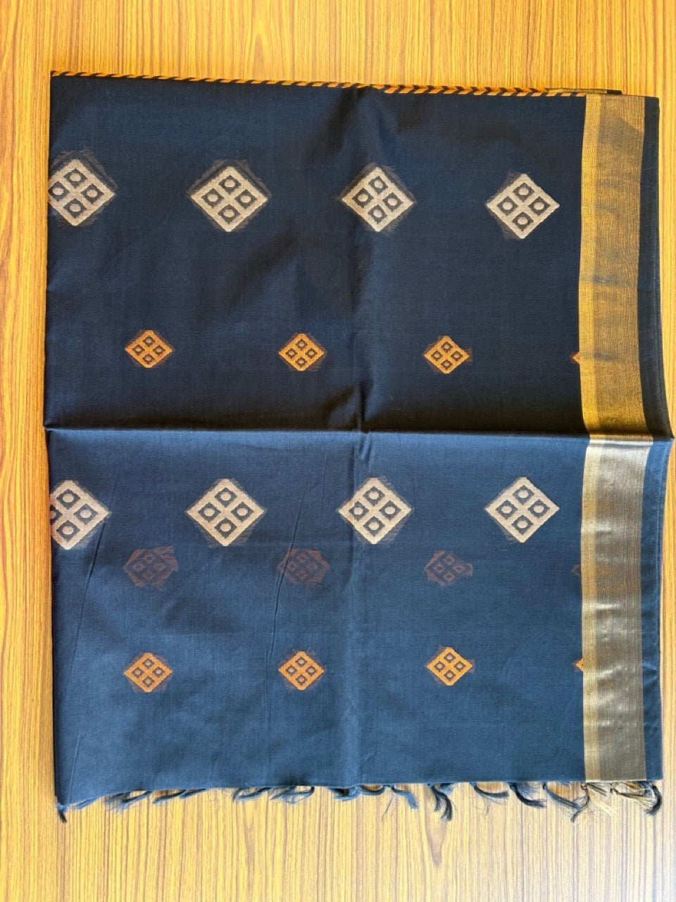 KaithariKada- Balaramapuram Saree - 100% PURE Cotton - Black & Gold Design - 10KK1002KHA