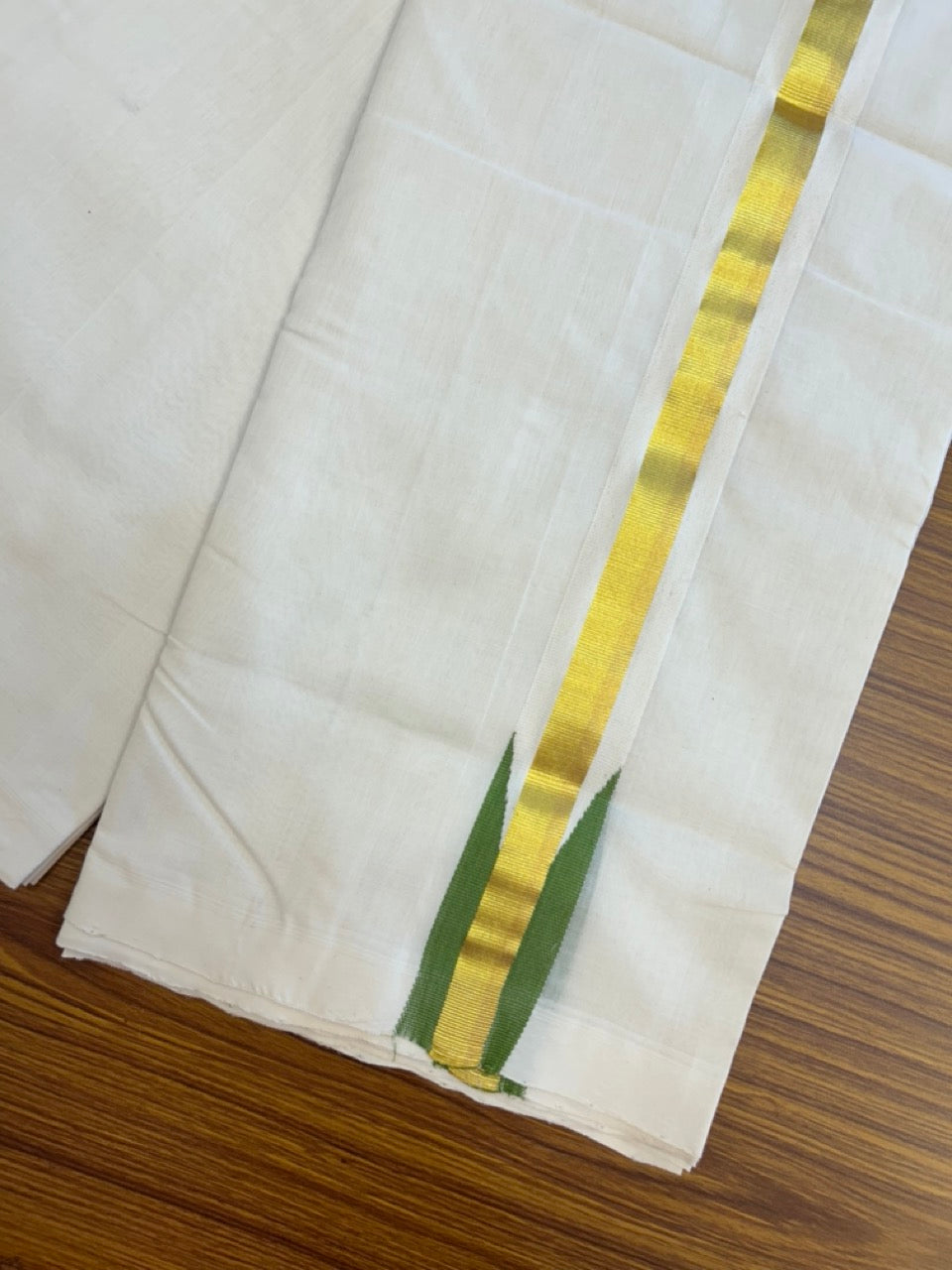 25% Discount ! KaithariKada Handloom Unakkupaav Balaramapuram - Cotton Off White (Unbleached) Double Mundu/Dothi - 100x80 - 1.5 inch Puliyilakkara Kasavu Parrot Green chutty 3.70 mtr (8 muzham) - 1 KK5233 REA