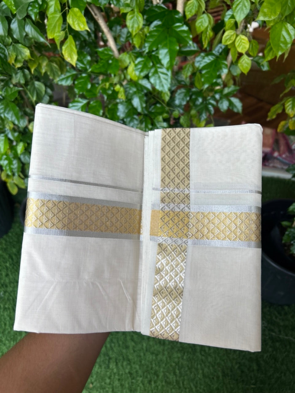 25% DISCOUNT ! KaithariKada HANDLOOM Unakkupaav Balaramapuram - 100% PURE Cotton OFF WHITE - (Unbleached) Double Mundu/Dhoti - 80x90 - 1.75 inch Gold Kasavu & Silver Jacquard Design Kara 3.80 meter (8 Muzham) - 11KK5231 ABH