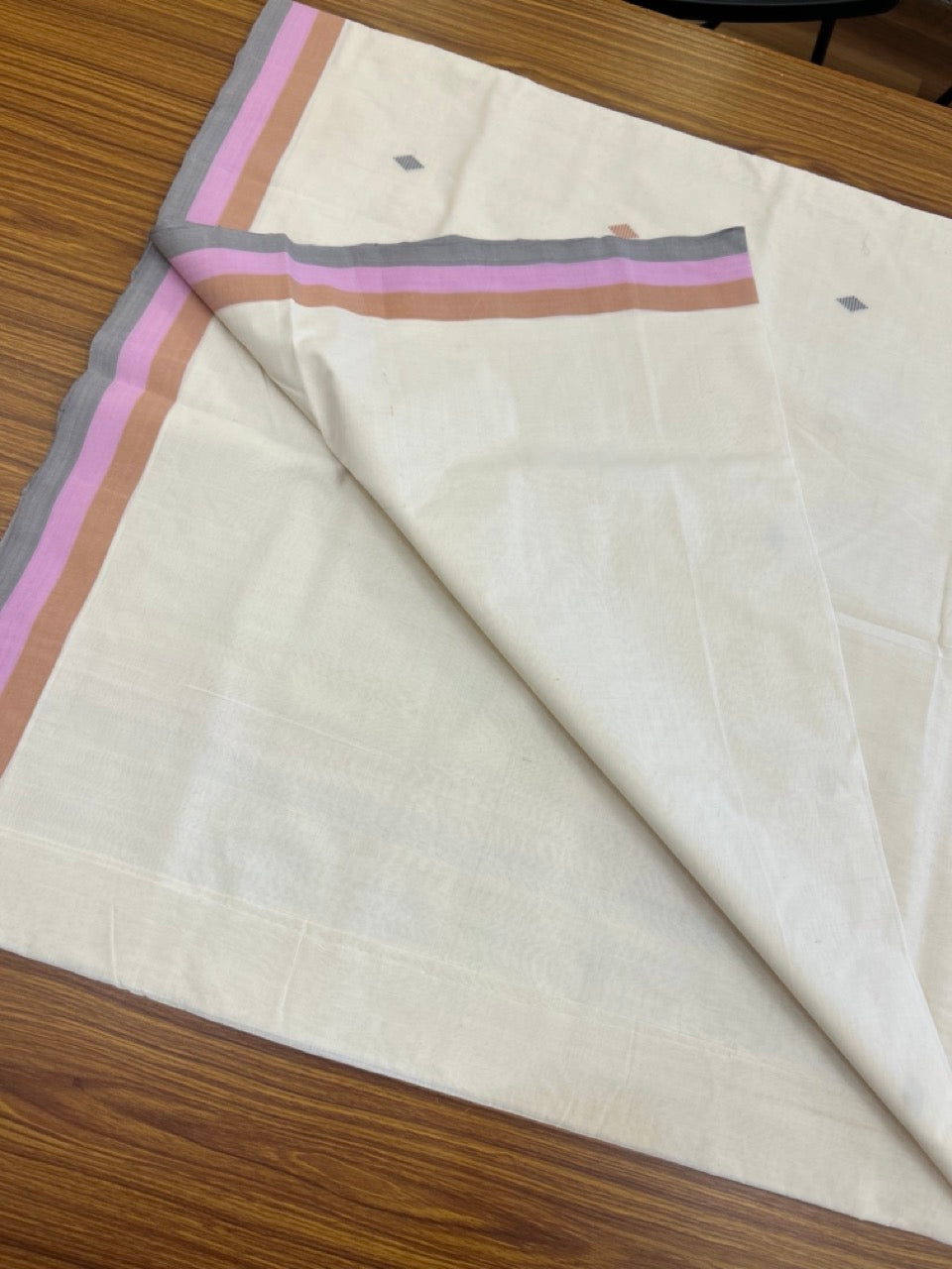 KaithariKada HANDLOOM UNAKKUPAAV Balaramapuram Kerala Saree for Women- 100% PURE Cotton With Gold Kasavu Grey Rose Pink & Brown Kara - 2 KK7154 UDA