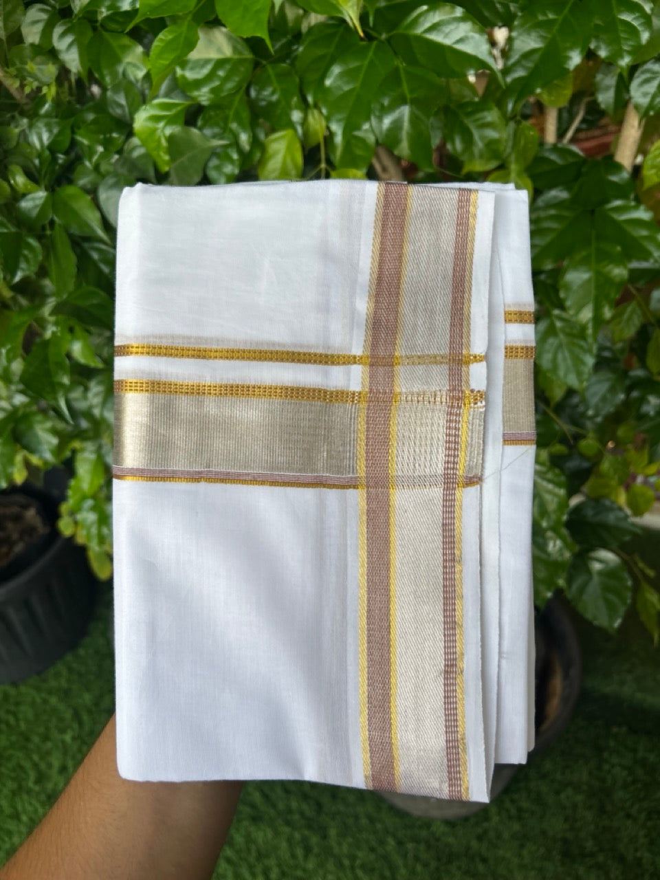 17% DISCOUNT! KaithariKada Balaramapuram 100% Cotton Double PURE WHITE Mundu/Dhoti - 100x100 - 1.5 inch Brown Silver Kasav & Gold Kasavu Stripes Kara - 8KK5221 GAN