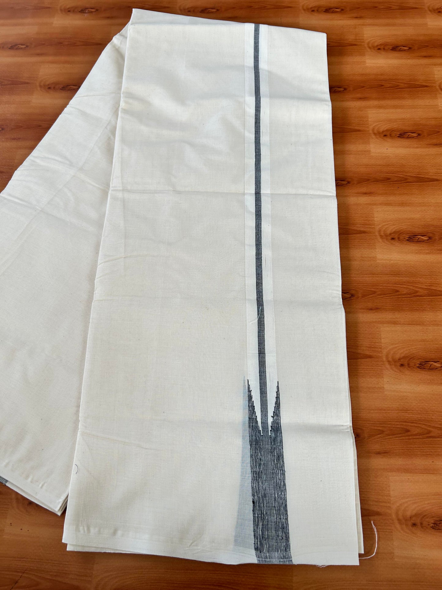 Double Off white Mundu/Dhoti - 20% Discount! KaithariKada Balaramapuram 100% Cotton - 100x100 - 1.25 inch Puliyilakkara Silver Kasav & Black Shaded Chutty Kara 4 mtr (8.5 muzham) - 2 KK5442 ASH