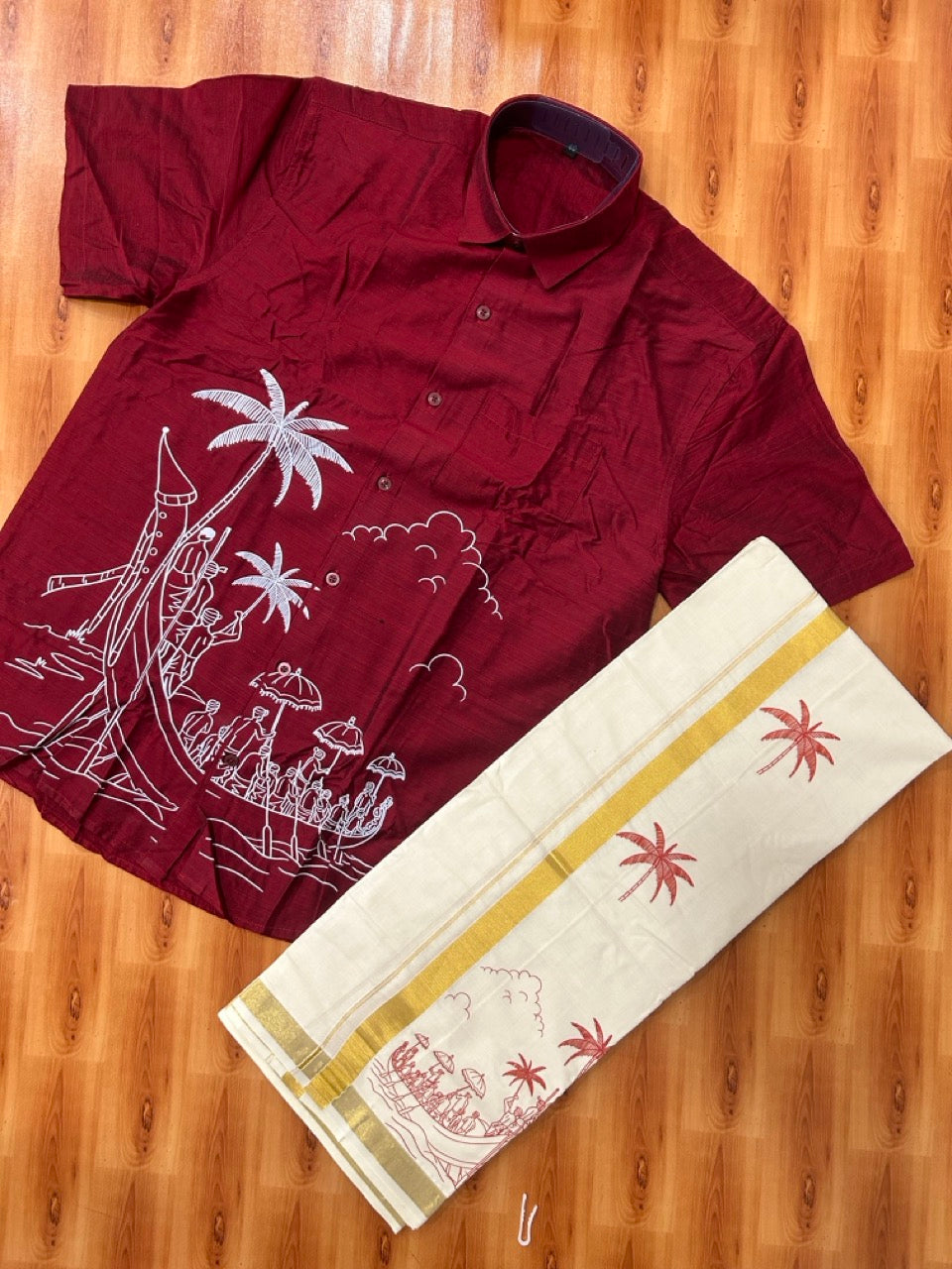 Vallamkali Silk Combo Shirt Mund Mixed Material - Half Sleeve - KaithariKada - Maroon Printed Vallamkali Design - 5 KK7051 ARU