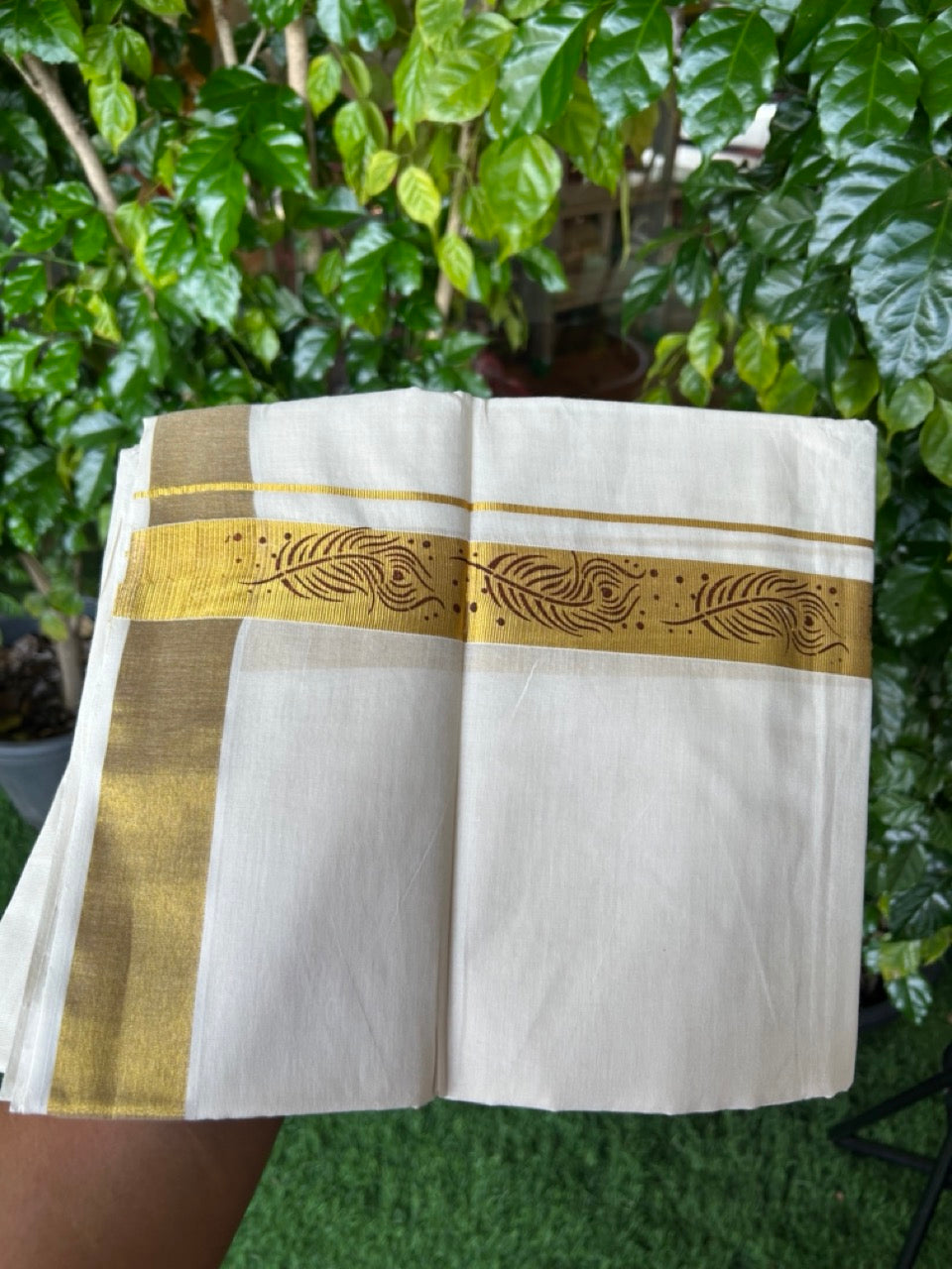 22% Discount!! KaithariKada Balaramapuram 100% Cotton DOUBLE OFF WHITE - (Ubleached) Mundu/Dhoti - 80x90 - 1.5 inch Gold Kasavu with Maroon Peacock Feather Printed Design Kara - 34KK5219 GAN