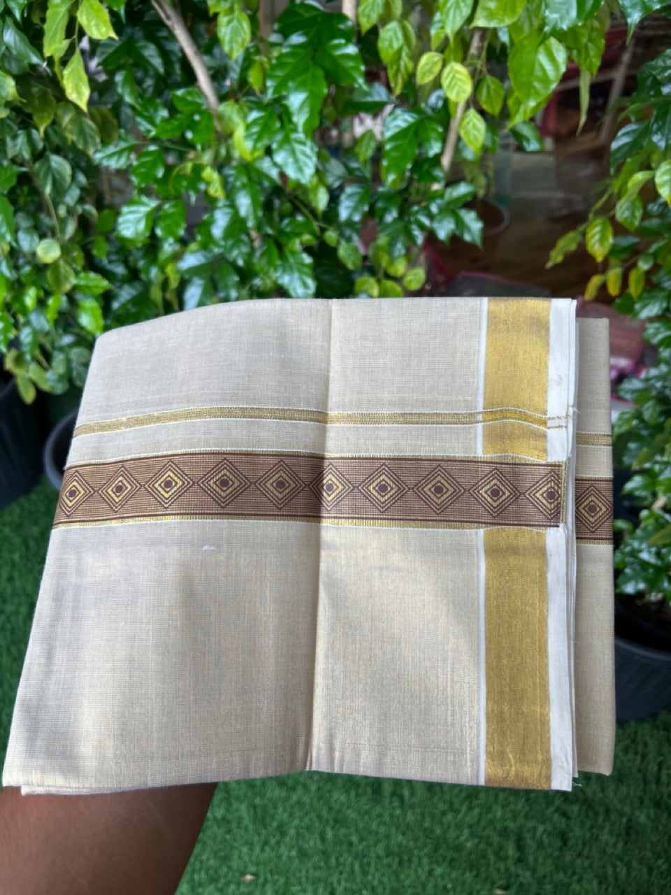 22% DISCOUNT!! KaithariKada Balaramapuram Double OFF WHITE Mundu/Dhoti - 80x72 - Tissue Body with 1.5 Inch Brown & Gold Kasav Printed Design Kara - 5KK5219 GAN
