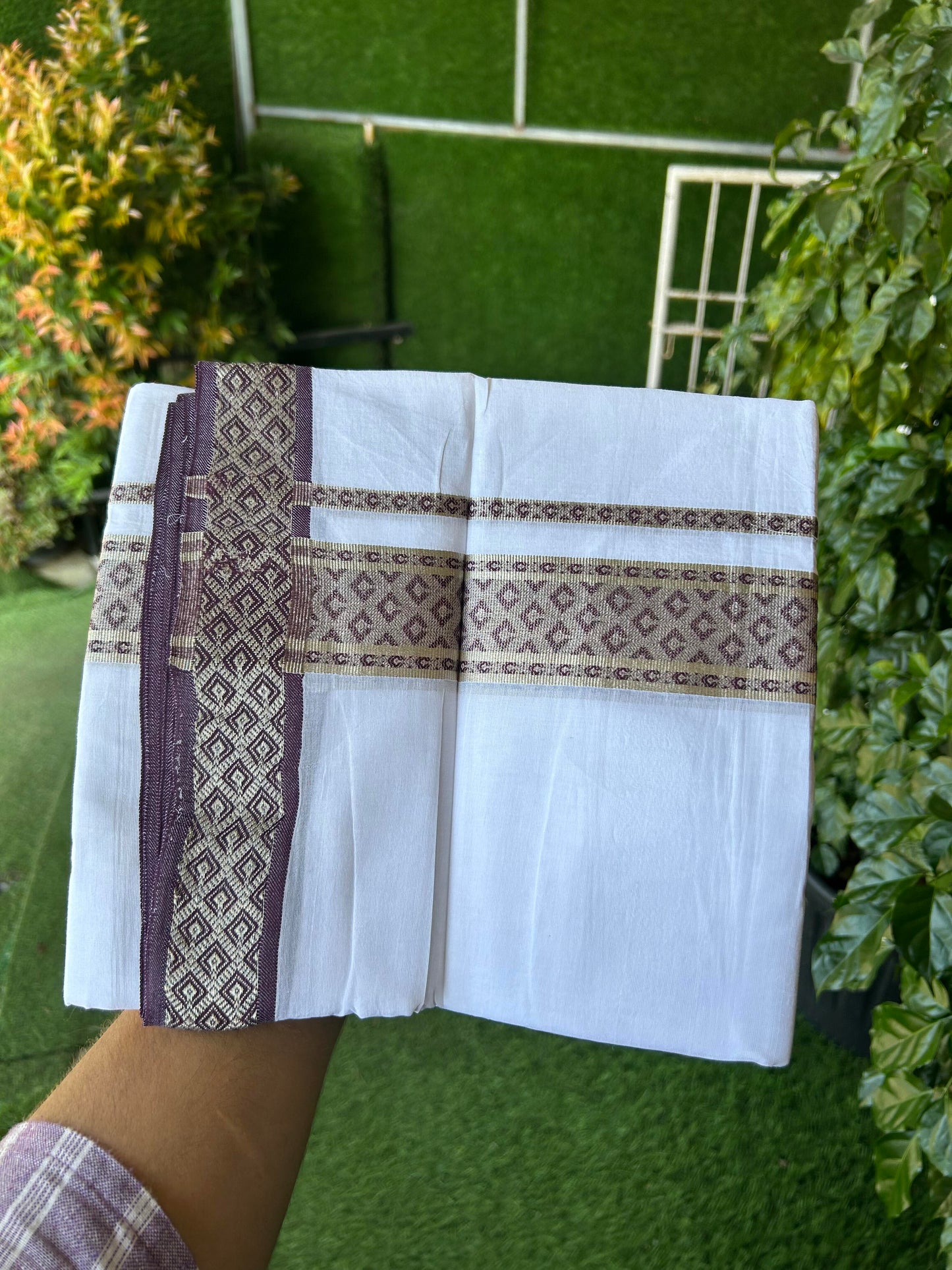 20% Discount ! KaithariKada Balaramapuram 100% Pure Cotton Double Pure White Mundu/Dhoti - 100x80 - 1.75 inch Silver Kasav & Grape Wine Jacquard Design Dual kara 3.90 mtr (8 Muzham) - 1 KK5360 CJT