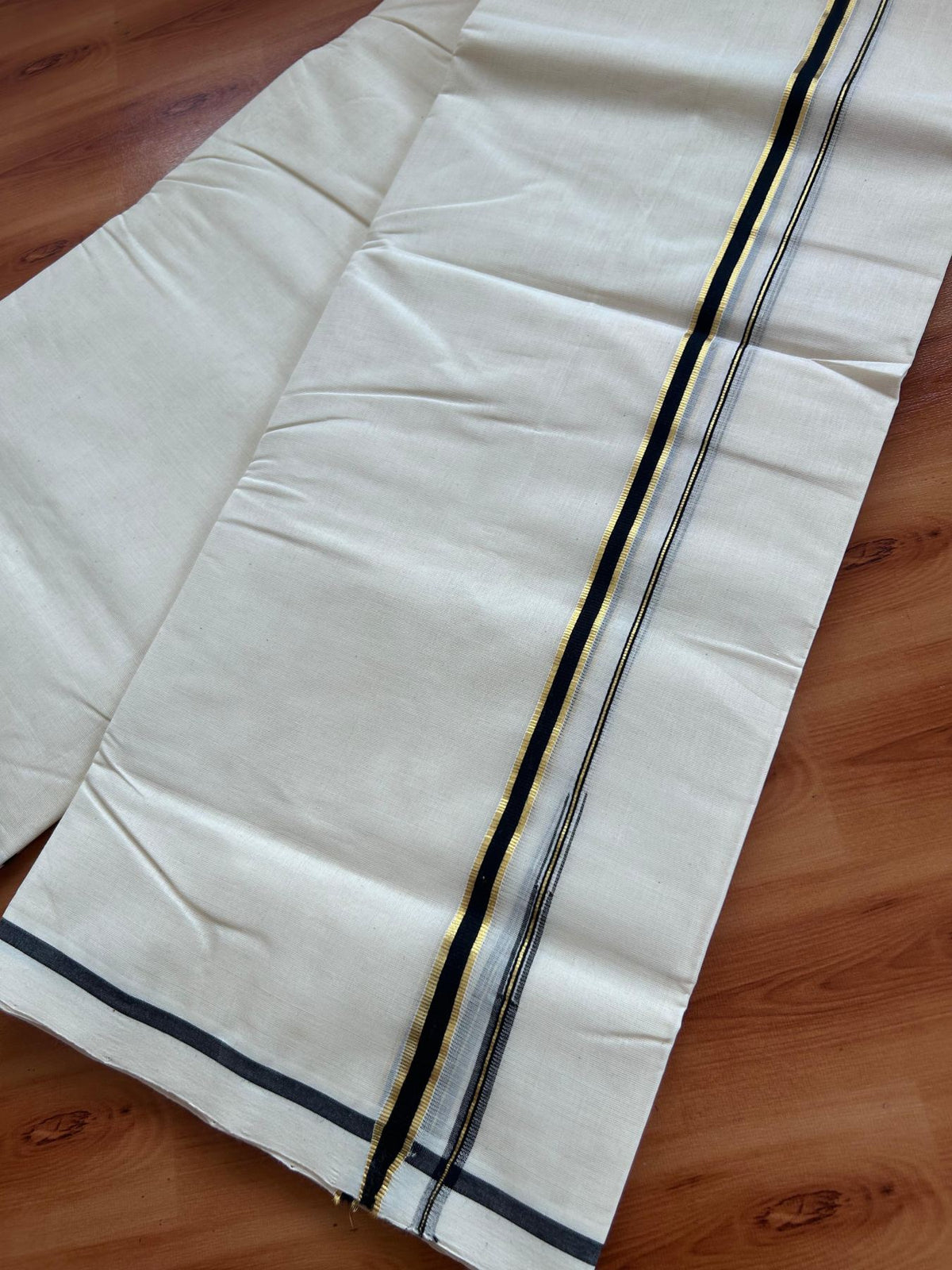 Off White (Unbleached) Double Mundu/Dhoti - 25% Discount! KaithariKada Handloom Millpaav - Kerala Handloom - 100% Pure Cotton - 80x90 - 0.5 inch Puliyilakkara Gold kasav Black chutty 4 Meters (8.5 Muzham) - 54 KK5508 RAM