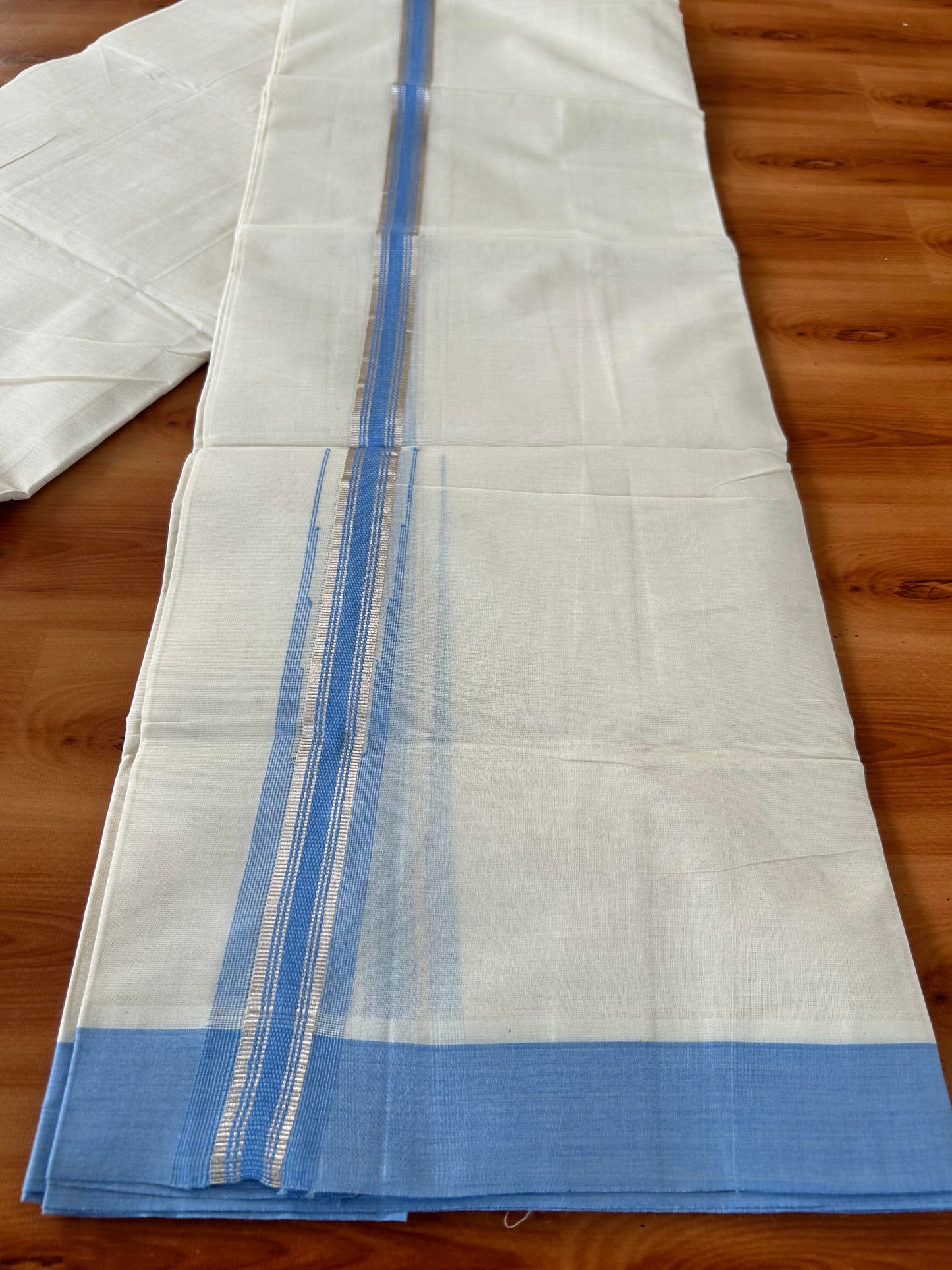 Off White Double (Unbleached) Mundu/Dhoti - 20% Discount! KaithariKada Balaramapuram 100% Cotton - 100x80 - 1 inch Silver Kasav & Light Blue Stripes Puliyilakkara Chutty Kara 4 mtr (8.5 Muzham) - 58 KK5440 VIN