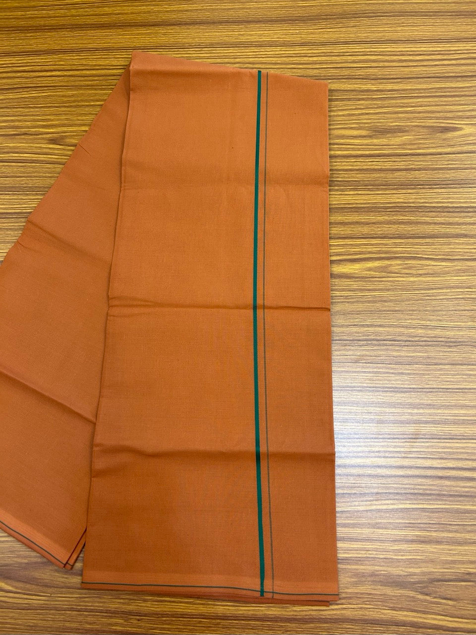 16% Discount!!! Kaitharikada Pure Cotton - Single Kaily / Lungi - 0.5 cm Dark Green Kara with Kavi colour body (2 meter / 4 muzham) - 7KK8024 GAN