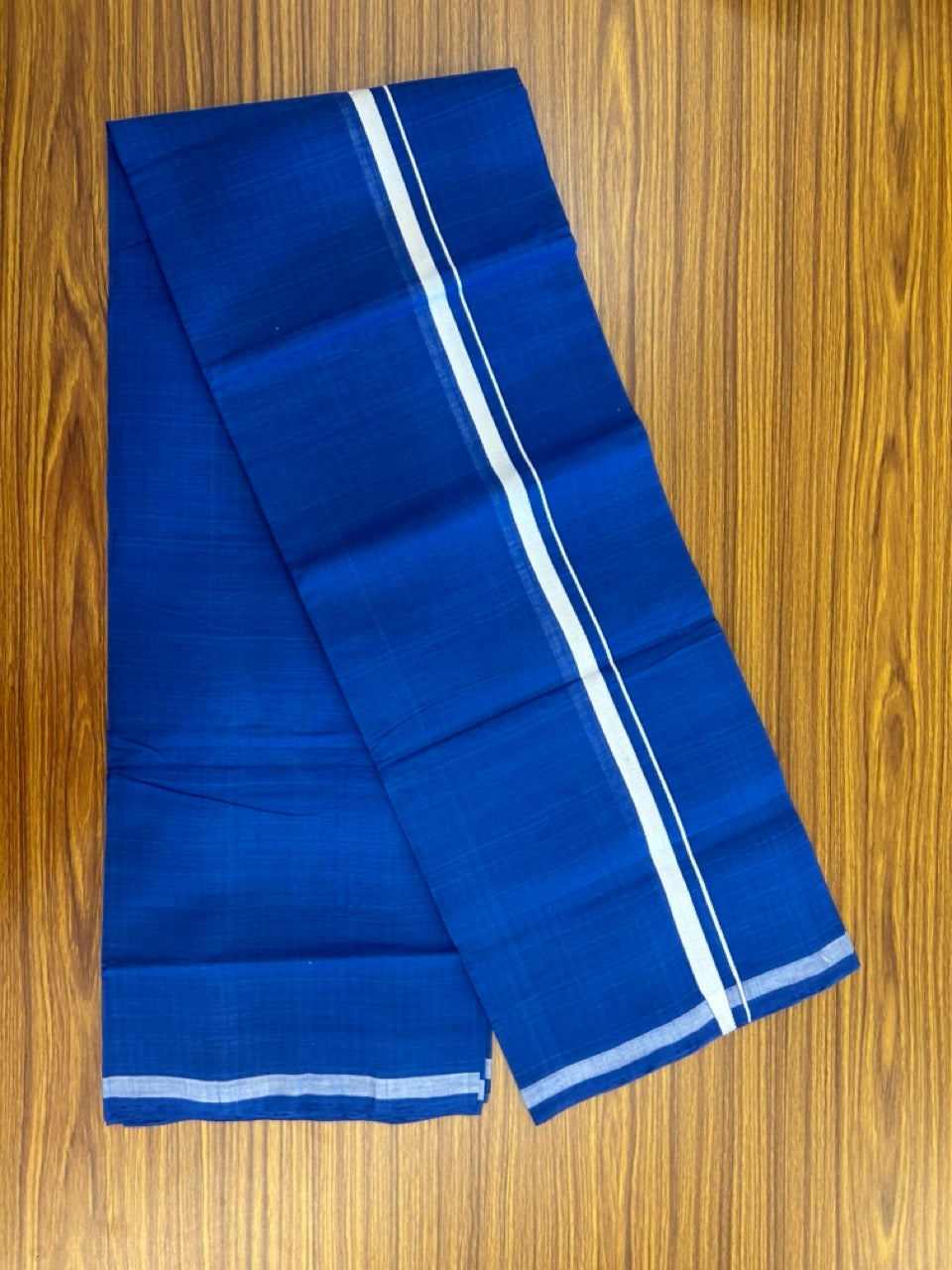 10% Discount !! KaithariKada 100% Pure Cotton - HANDLOOM Single Mundu/Dhoti Blue COLOUR BODY & White 1.5 cm Kara- (2 meter / 4 muzham)- 3KK8025 ELA