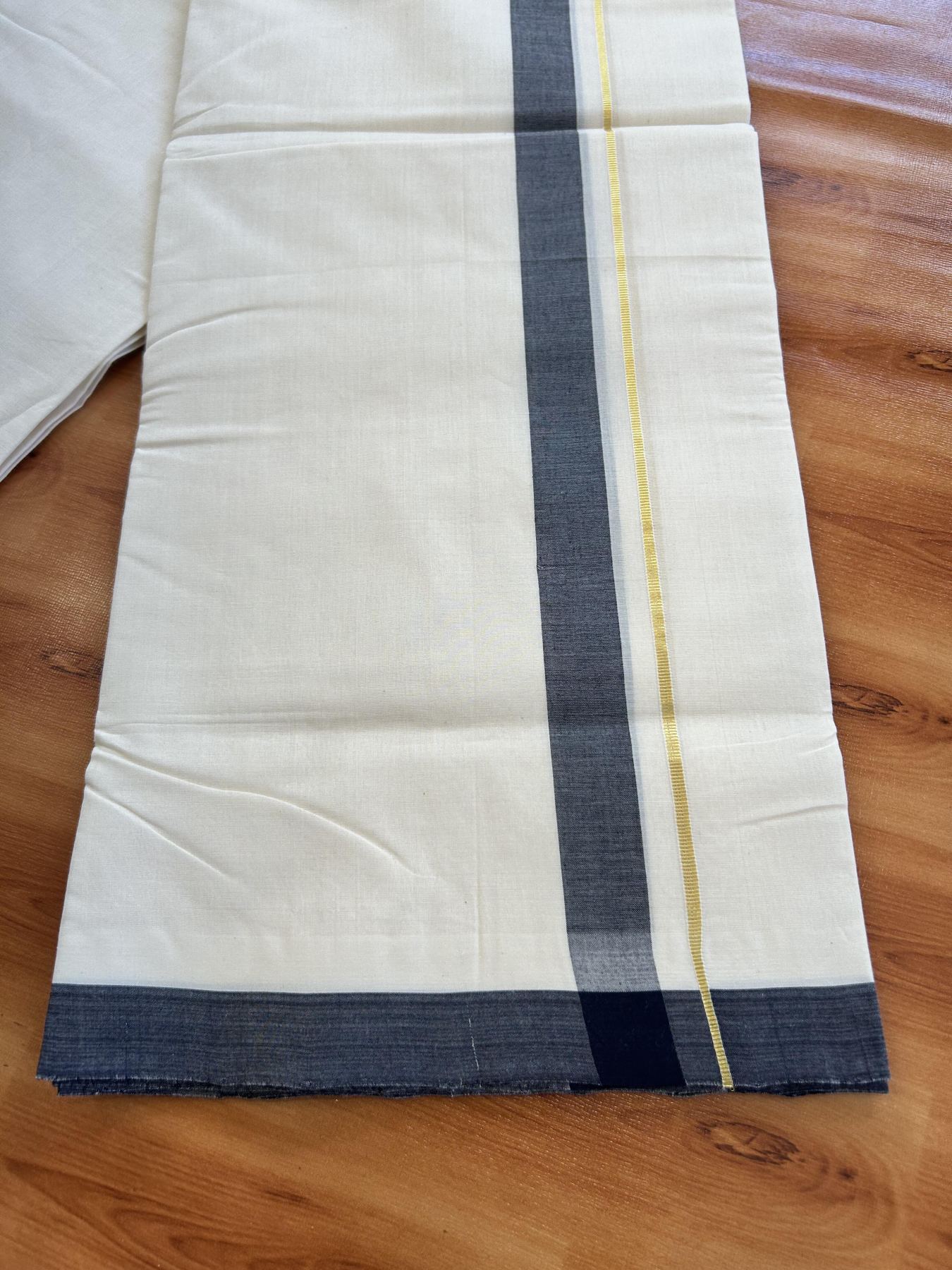 Double Off White (Unbleached) Mundu/Dhoti- 25% Discount! KaithariKada Handloom Unakkupaav - 100% Pure Cotton - 100x80 - 1 inch Navy Blue Shaded & Gold Kasav Pure Jerry Kara 3.80 mtr & 4 mtr (8.5 muzham) - 34 KK5436 REA