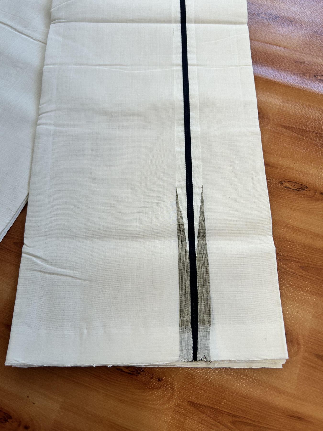 Double Off White (Unbleached) Mundu/Dhoti - 25% Discount!! KaithariKada Handloom Unakkupaav - Kerala Handloom - 100% Pure Cotton - 100x80 - 1 inch Black & Sand Brown Chutty Kara 3.80 meter (8 muzham) - 41 KK5436 REA