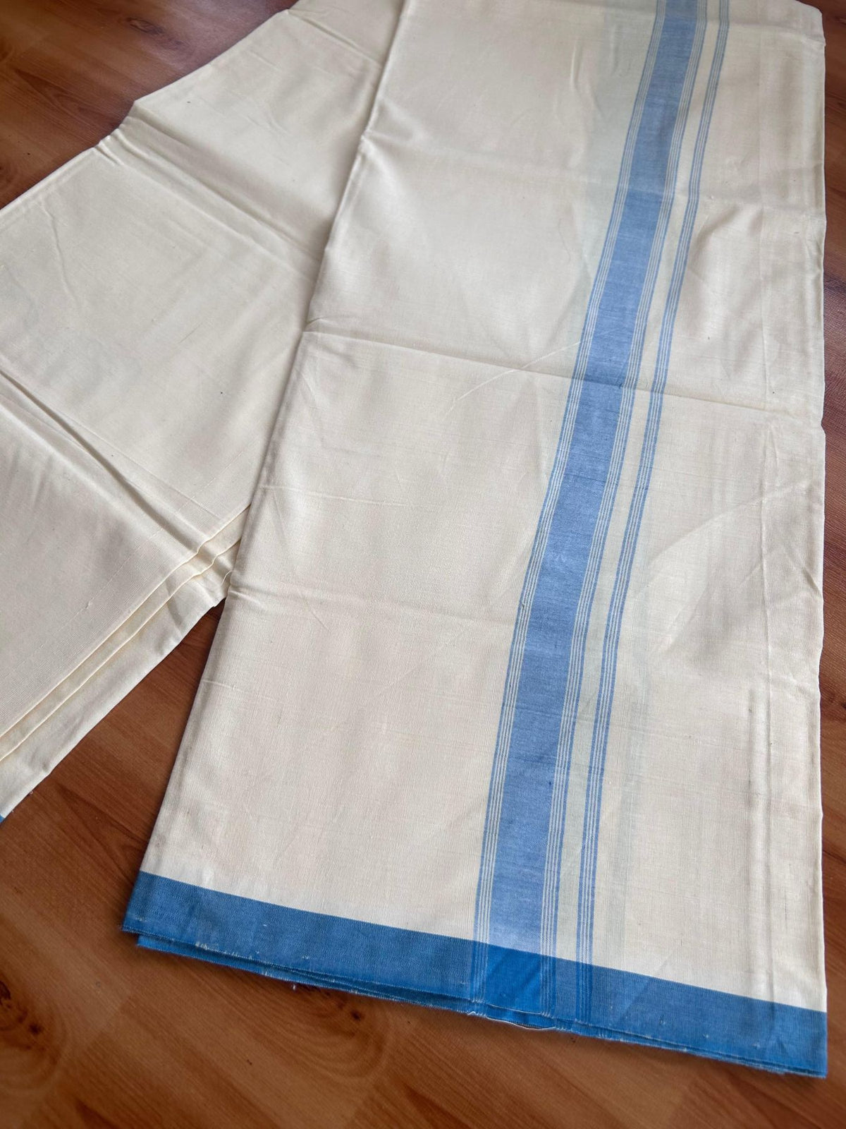 Kerala Handloom - Signature Kaitharikada - 100% Pure Cotton 2/80sx2/80s Thread - Light Yellow Single Mundu / Dhoti - 1.25 inch Peacock Blue Shaded Striped Kara - (2 meter / 4 muzham) - 17 KK8080 KAL