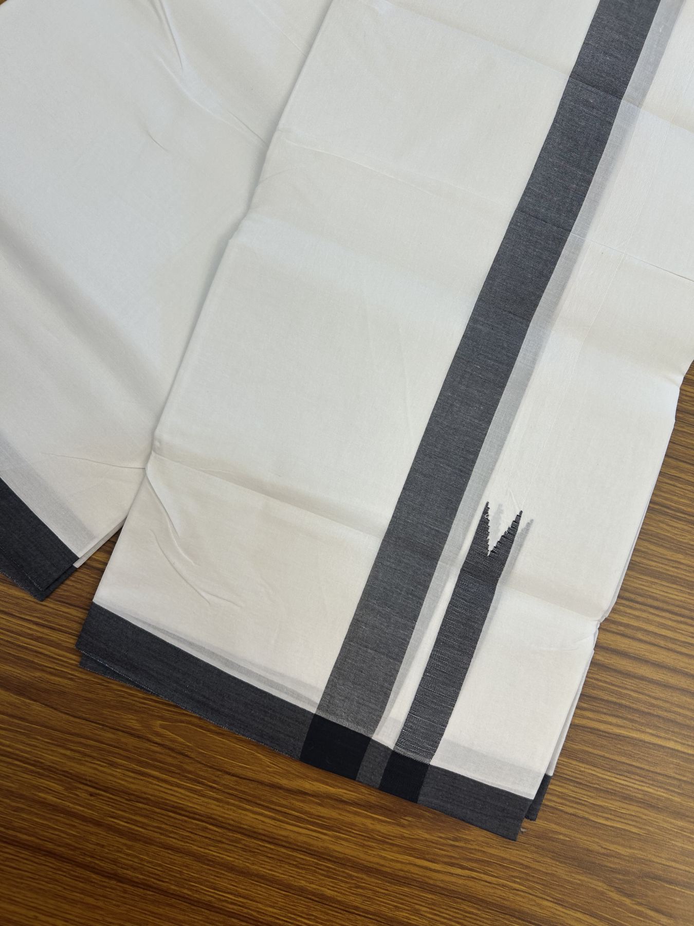 20% Discount !! KaithariKada Balaramapuram Double Pure White Mundu/Dhoti - 100X100 - 1.25 inch Puliyilakkara Black Chutty Kara 4 mtr (8.5 muzham) - 31 KK5336 ASH