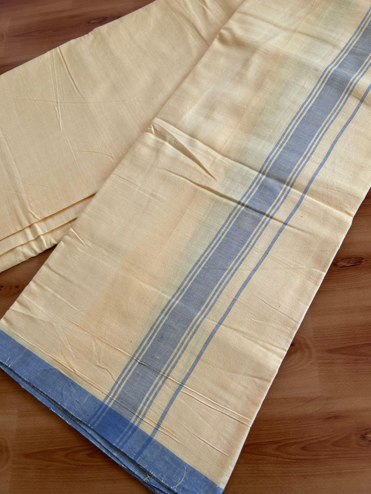 Kannur Kavi Dhoti - KaithariKada Kerala Handloom Single Mundu/Dhoti - 100% Pure Cotton 2/40x26s Thread - Kannur Yellow colour Body 1.25 inch Ash Blue shaded striped Kara - 3 KK8078 KAL