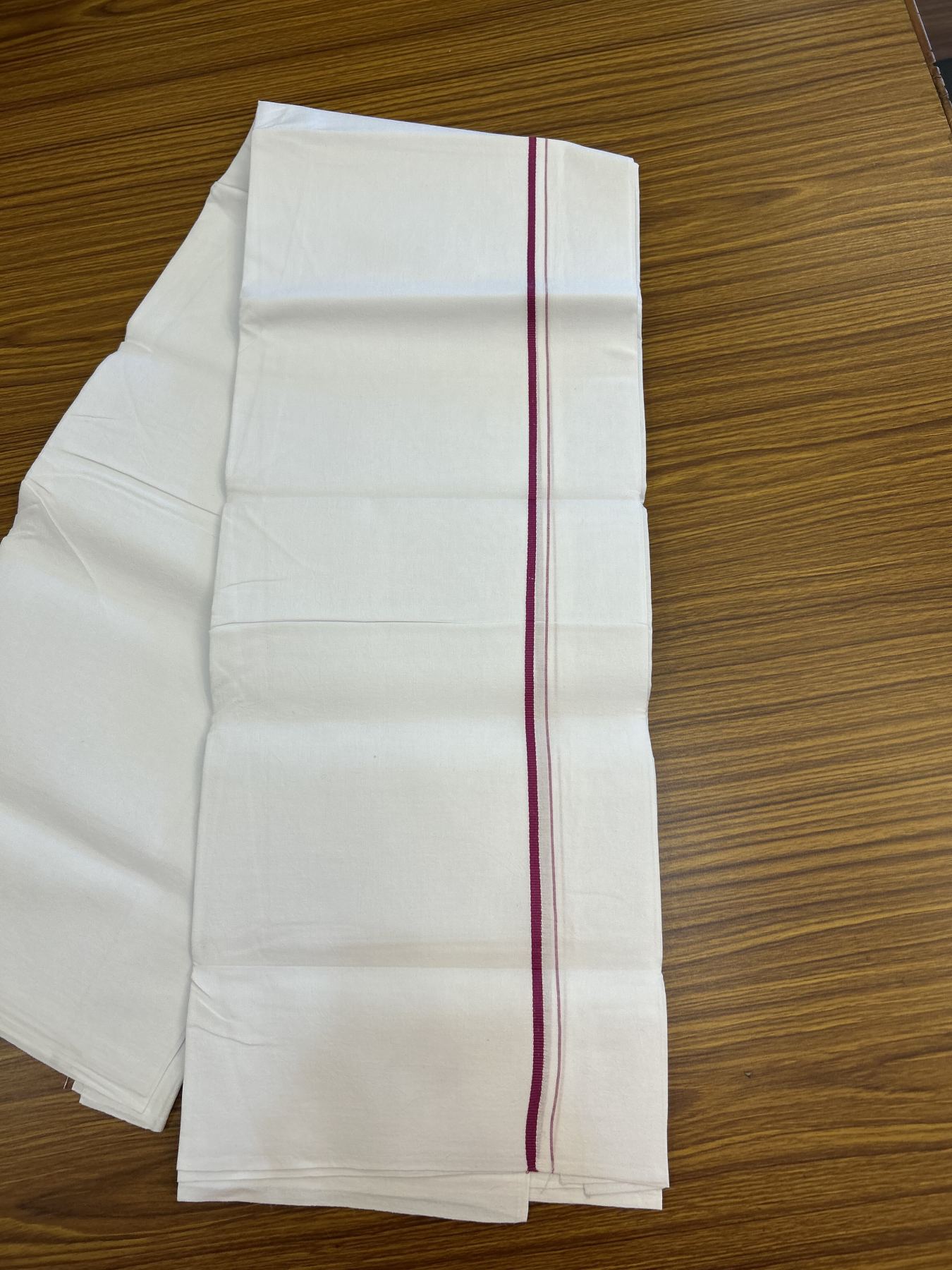 25% Discount ! KaithariKada 100% Cotton Kerala Handloom Single Pure White Mundu/Dhoti - 0.5 cm Magenta Kara (2 meter / 4 muzham) - 17 KK5336 KAI