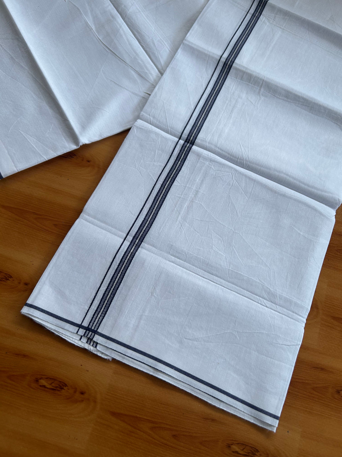 Single Mundu/Dhoti - Pure White - KaithariKada Pulimood 100% Cotton - Twisted 60s Thread - 0.5 inch Navy Blue & Silver striped Kara (2 meter / 4 muzham) - 11 KK5556 GL
