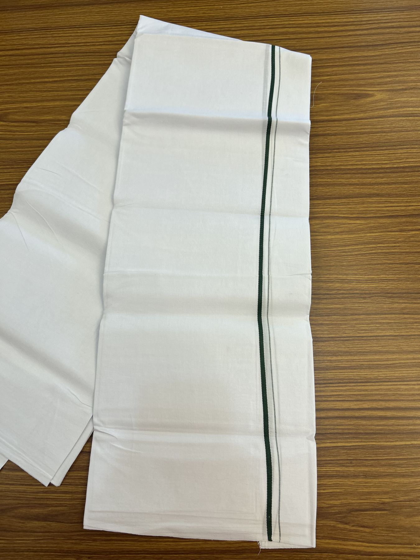 25% Discount ! KaithariKada 100% Cotton Kerala Handloom Single Pure White Mundu/Dhoti - 0.5 cm Green Kara (2 meter / 4 muzham) - 18 KK5336 KAI