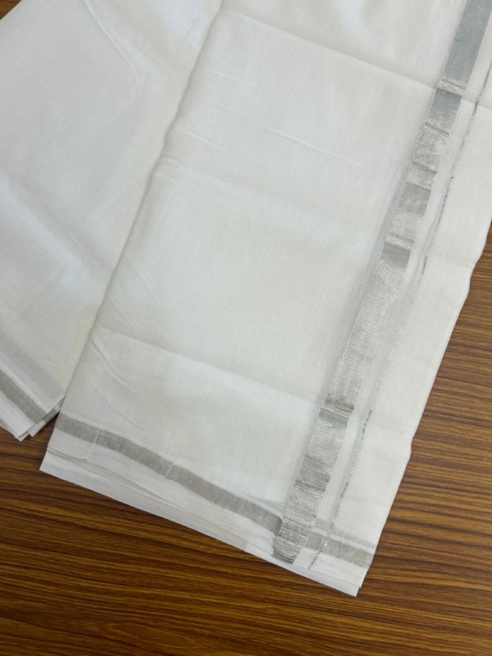 KaithariKada Handloom Millpaav Balaramapuram - 100% Pure Cotton Double Mundu/Dhoti Pure white - 80x90 - 0.75 inch Silver Kasav Kara 4 mtr (8.5 Muzham) - 40 KK5263 YAR