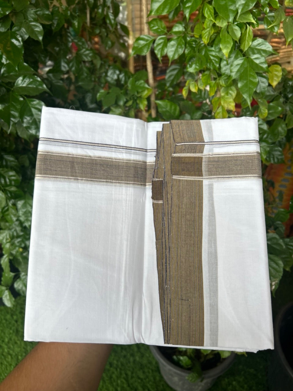 KaithariKada Handloom Millpaav Balaramapuram - 100% Pure Cotton Double Mundu/Dhoti Pure white - 80x90 - 1.25 inch Silver Kasav Navy Blue & Light Brown Striped Kara 4 mtr (8.5 Muzham) - 28 KK5263 YAR