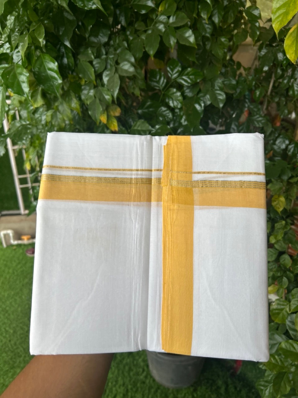 KaithariKada Handloom Millpaav Balaramapuram - 100% Pure Cotton Double Mundu/Dhoti Pure white - 80x90 - 1.25 inch Silver Kasav & Yellow Striped Kara 4 mtr (8.5 Muzham) - 25 KK5263 YAR