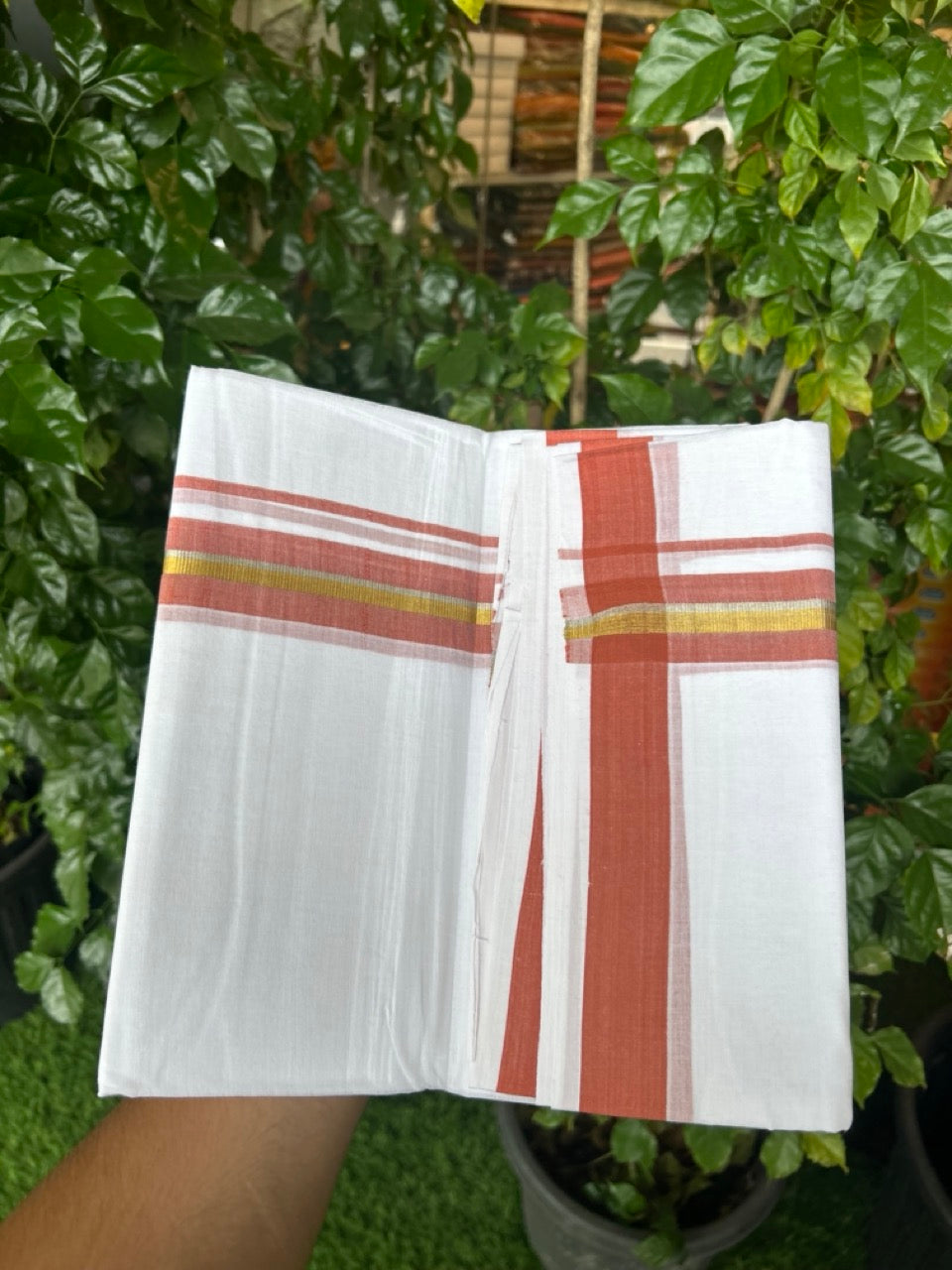 KaithariKada Handloom Millpaav Balaramapuram - 100% Pure Cotton Double Mundu/Dhoti Pure white - 80x90 - 1.25 inch Silver Gold Kasav & Brick Red Kara 4 mtr (8.5 Muzham) - 37 KK5263 YAR