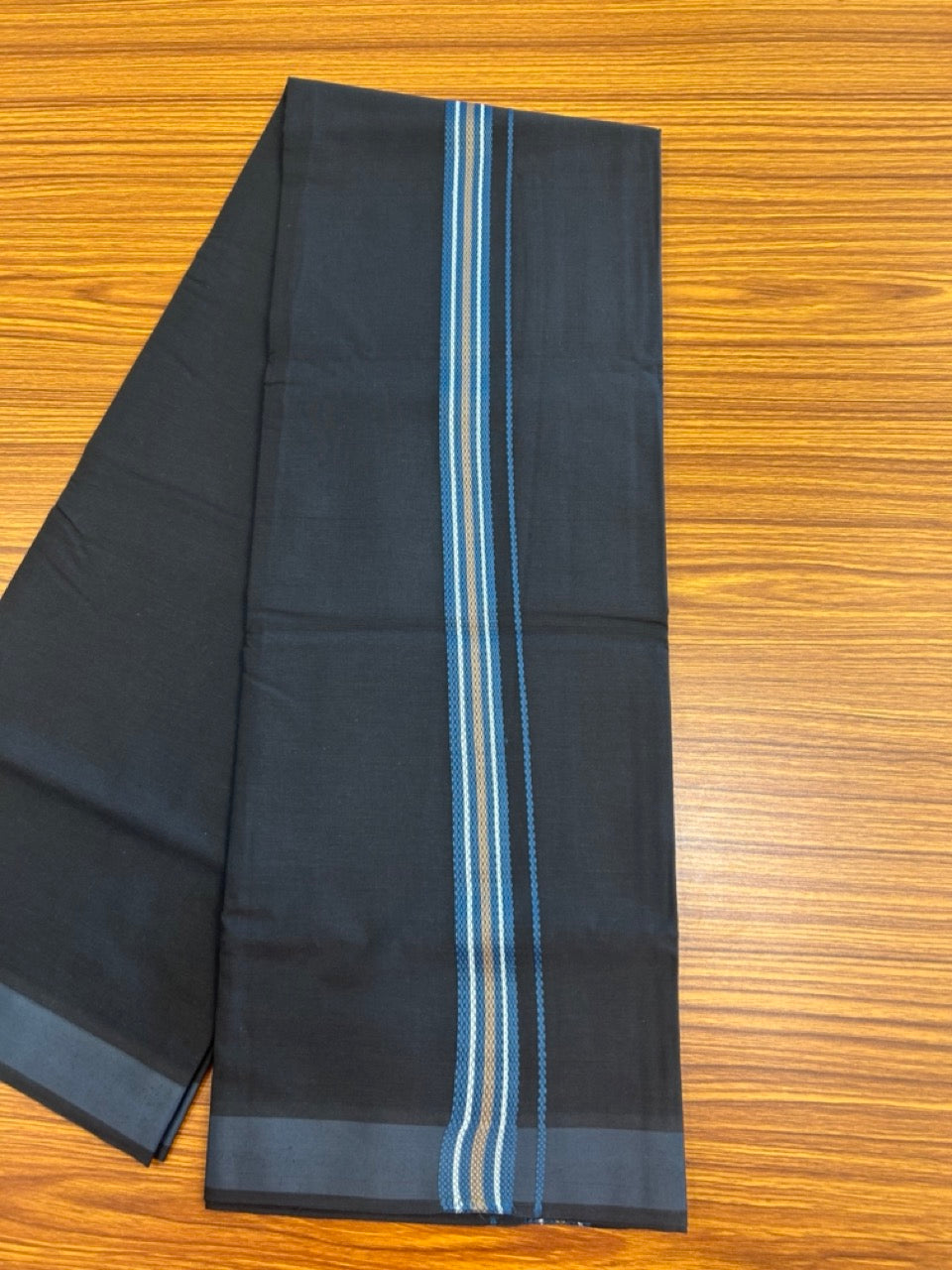 18% Discount!!! Kaitharikada Pure Cotton - Single Kaily / Lungi - 3 cm Blue & white stripes pattern kara with Black colour body (2 meter / 4 muzham) - 1KK8018GAN