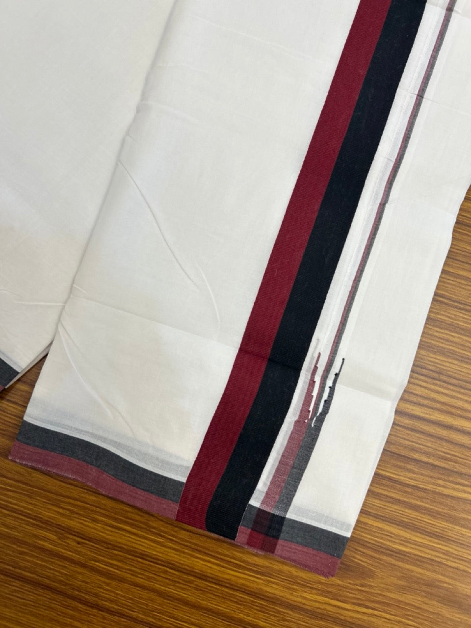 DMK Veshti - 20% Discount !! KaithariKada Balaramapuram Double PURE WHITE Mundu/Dhoti - 100X100 - 1.75 inch Puliyilakkara Maroon & Black shaded Chutty Kara 3.75 mtr (8 muzham) - 10 KK5286 KAI