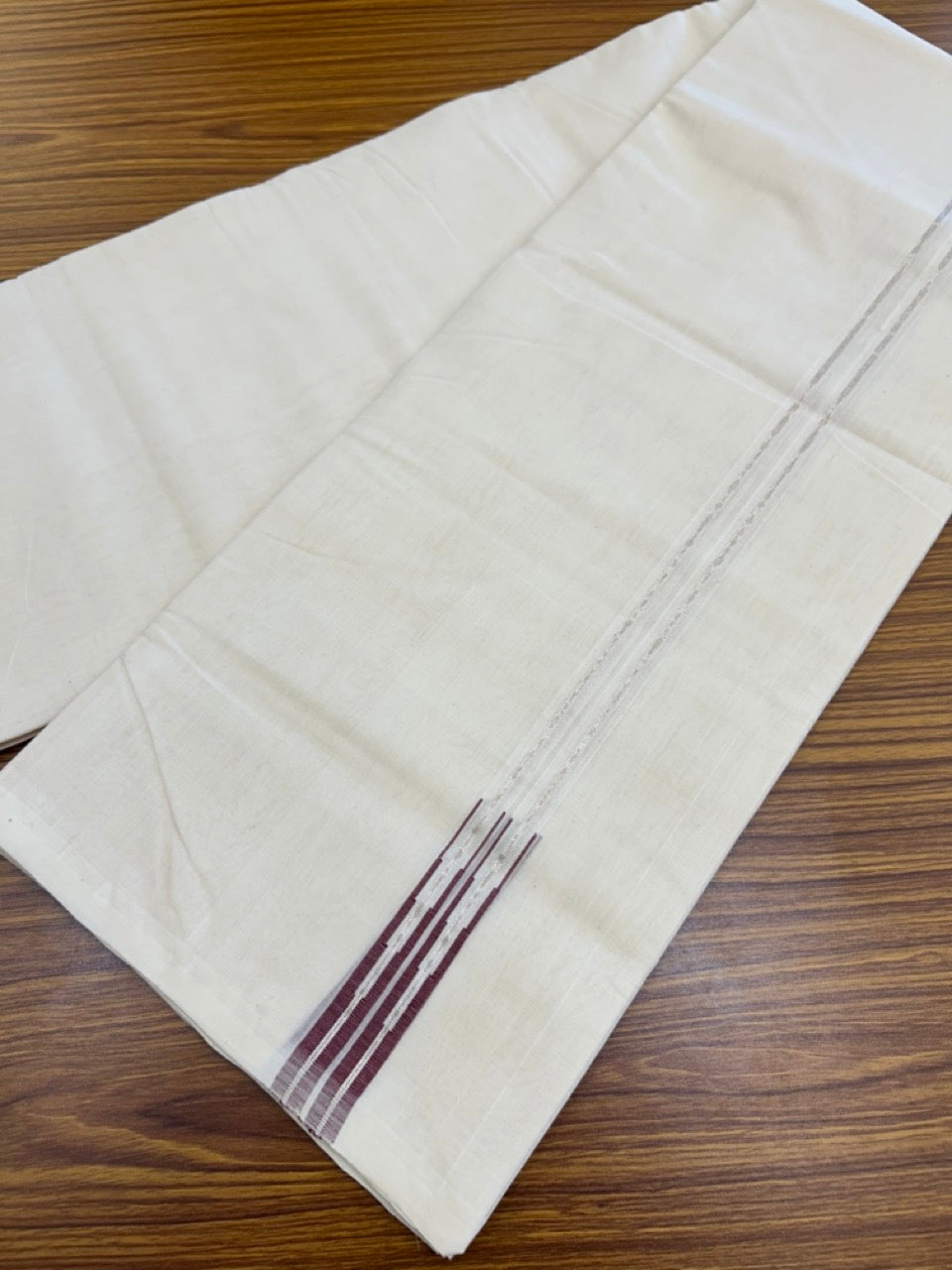 25% DISCOUNT!! KaithariKada HANDLOOM Millpaav Balaramapuram - 100% PURE Cotton OFF WHITE (Unbleached) Double Mundu/Dhoti -1.5 inch Silver kasav Puliyilakkara Maroon Double Chutty - 33KK5234 RAM