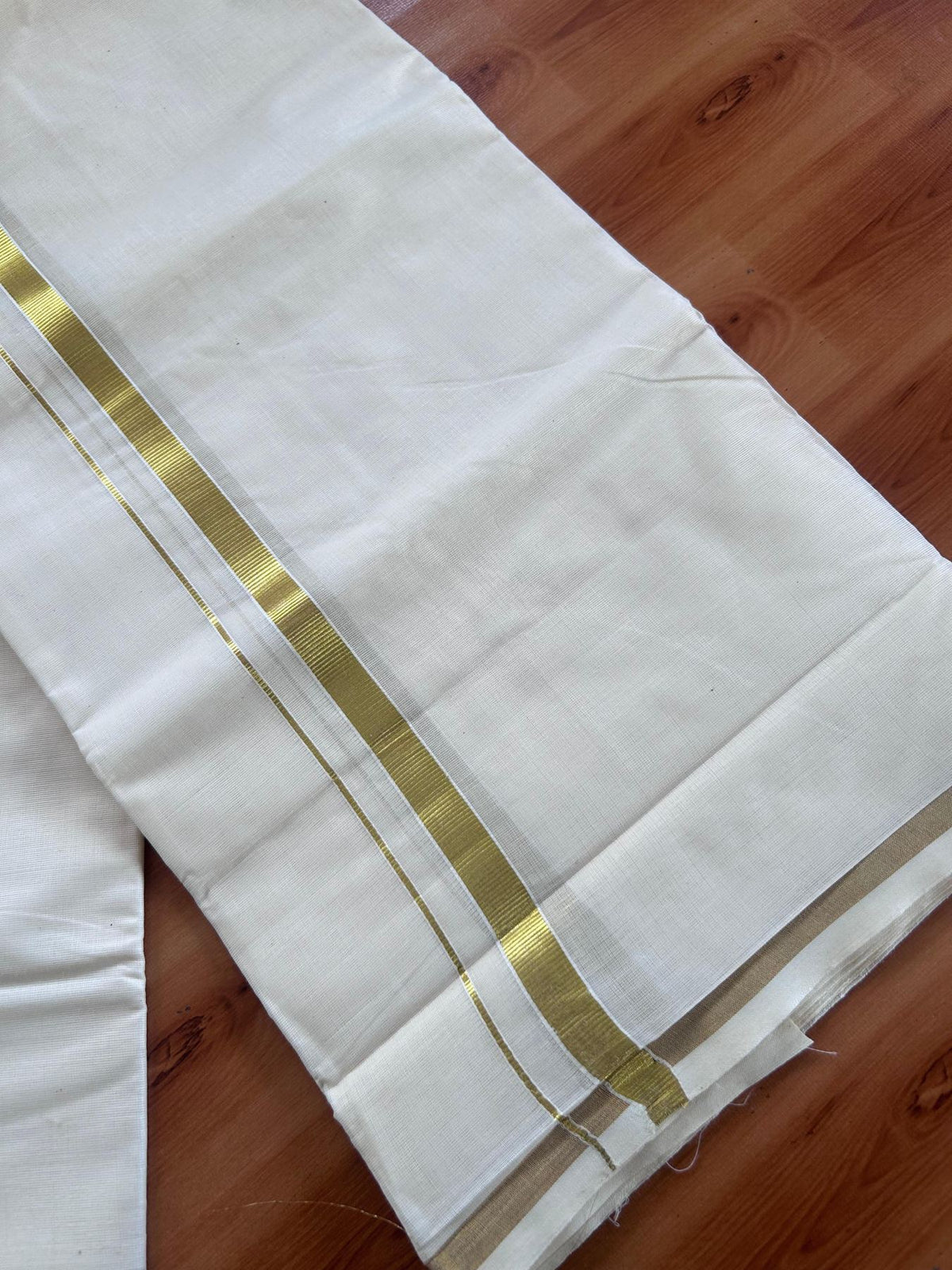 Off White (Unbleached) Double Mundu/Dhoti - 20% Discount ! KaithariKada - Mixed cotton - 80x72 - 0.5 inch Gold Kasav Kara 4 mtr (8.5 muzham) - 14 KK5514 VIN