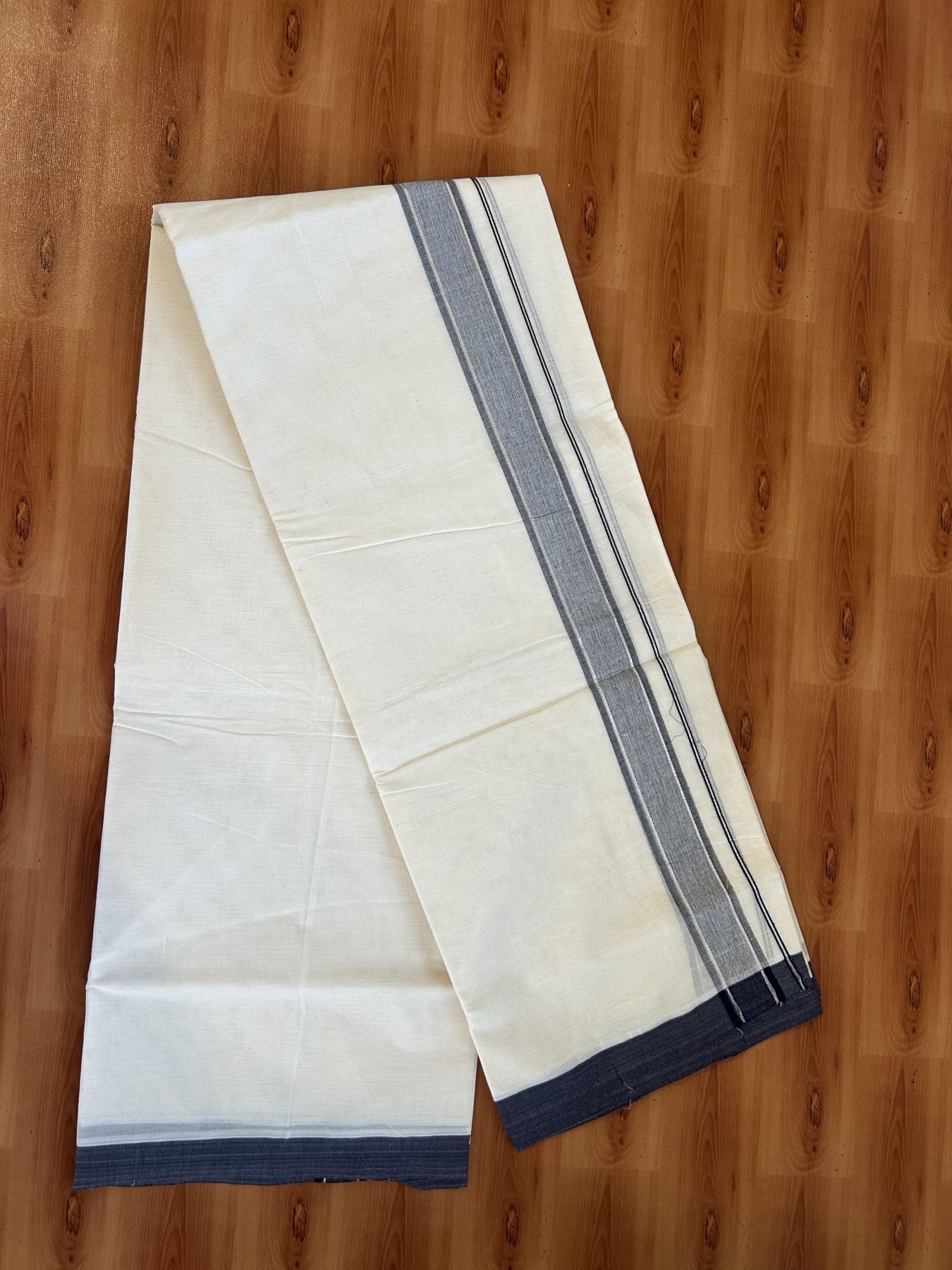 Double Off White (unbleached) Mundu/Dhoti - 20% Discount ! KaithariKada Balaramapuram - 100% Cotton - 60s- 1.5 inch Silver Kasav & Navy Blue Shaded Kara 4 mtr (8.5 muzham) - 2 KK5398 PMC