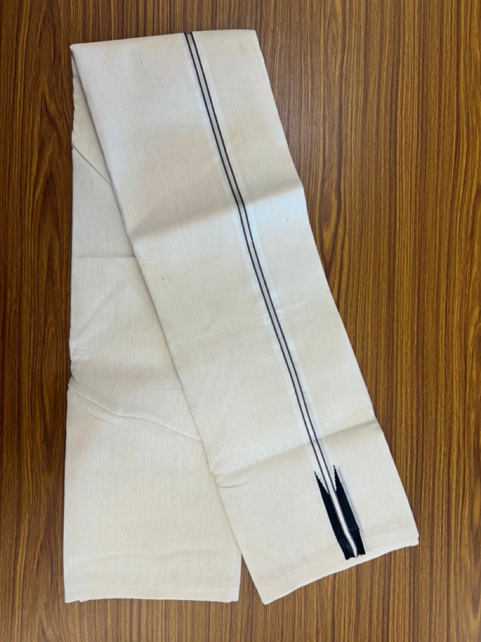 Handloom Linen Dhoti New! 25% Discount from Kaitharikada.com - Balaramapuram Handloom Unakkupaav - Off white - Double Mundu/Dhoti 80x90 Thread - Pure Cotton + Linen - 1 Inch Silver Kasavu Black chutty - 90 KK5234 RAM