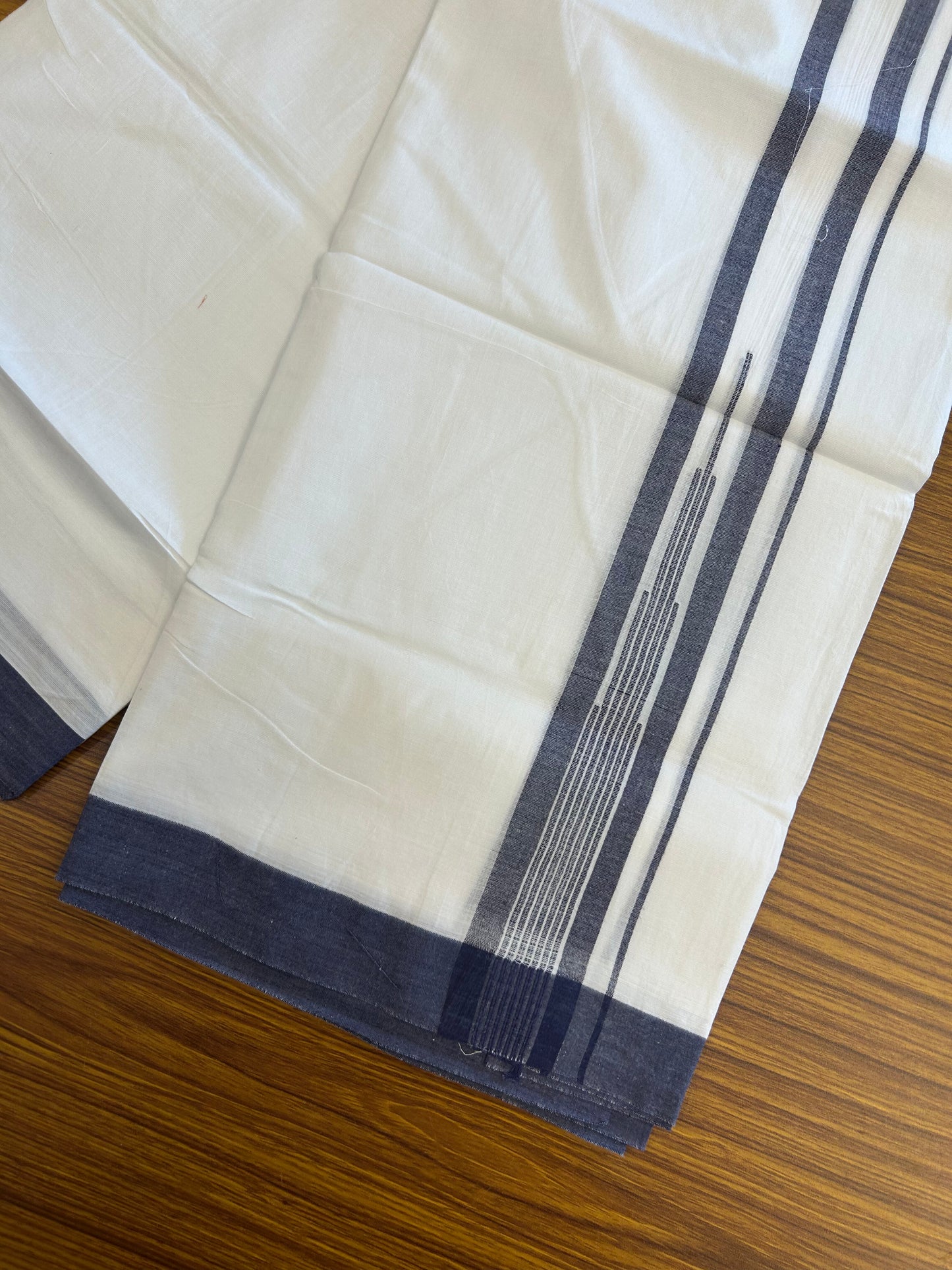 20% Discount ! Kaitharikada Balaramapuram 100% Pure Cotton Double Pure White Mundu/Dhoti - 100x80 - 1.5 inch Navy Blue shaded striped Temple chutty 3.90 mtr (8.5 muzham) - 77 KK5361 PMC