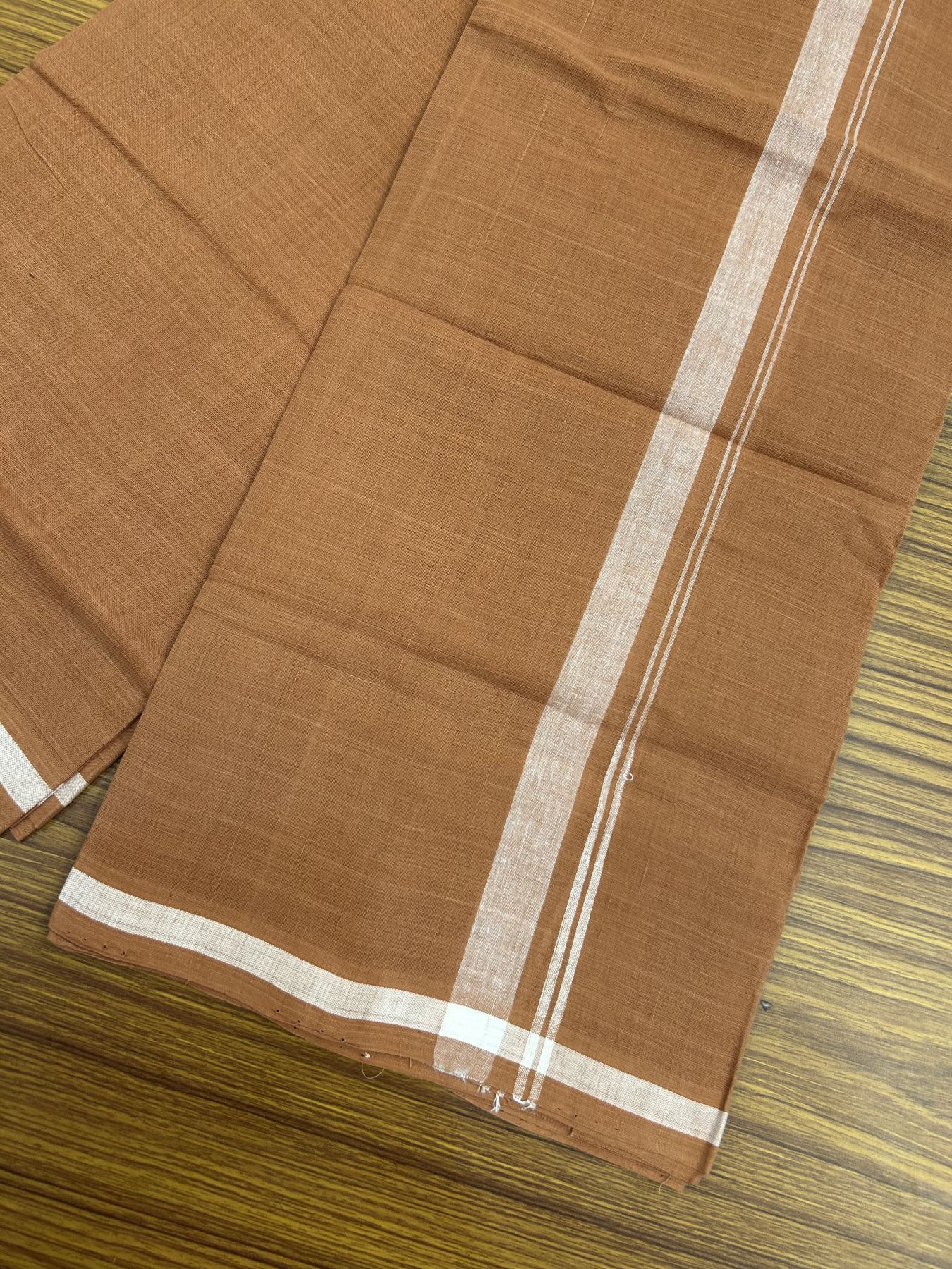 Kerala Handloom Single Hallmarked - 10% Discount !! KaithariKada 100% Pure Cotton - Mundu/Dhoti 2 cm Puliyilakkara White Shaded Chutty Kara with Kavi colour Body - (2 meter / 4 muzham) - 5 KK8048 ELA