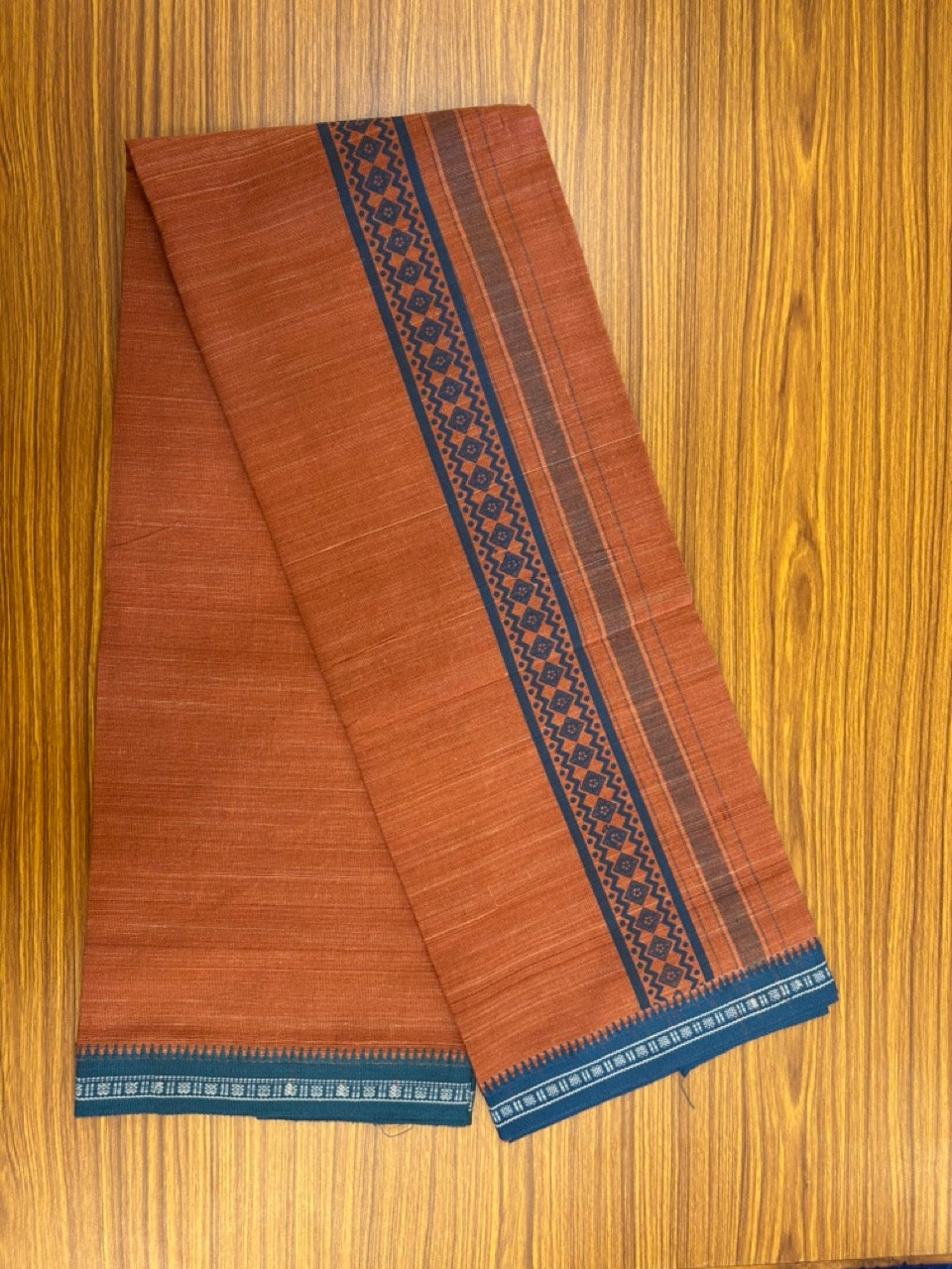 18% Discount!!! Kaitharikada Pure Cotton - Single Kaily / Lungi - 3.5 inch Blue printed kuppadam kara with Kavi colour body - 14KK8019AS