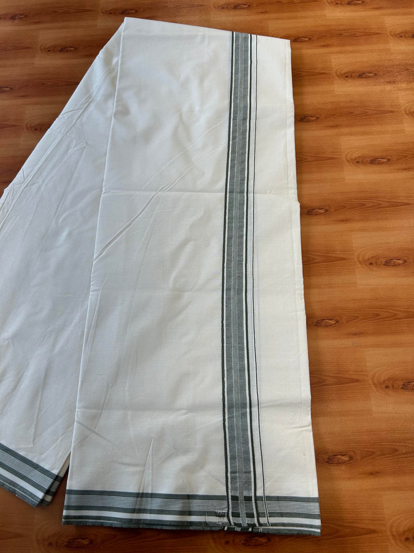 Single Dhoti / Mund Off white - 20% Discount ! KaithariKada 100% Cotton - (Unbleached) -Twisted 100s Thread- 1 inch Sage Green Striped Kara (2 meter / 4 muzham) - 10 KK5450 ASH