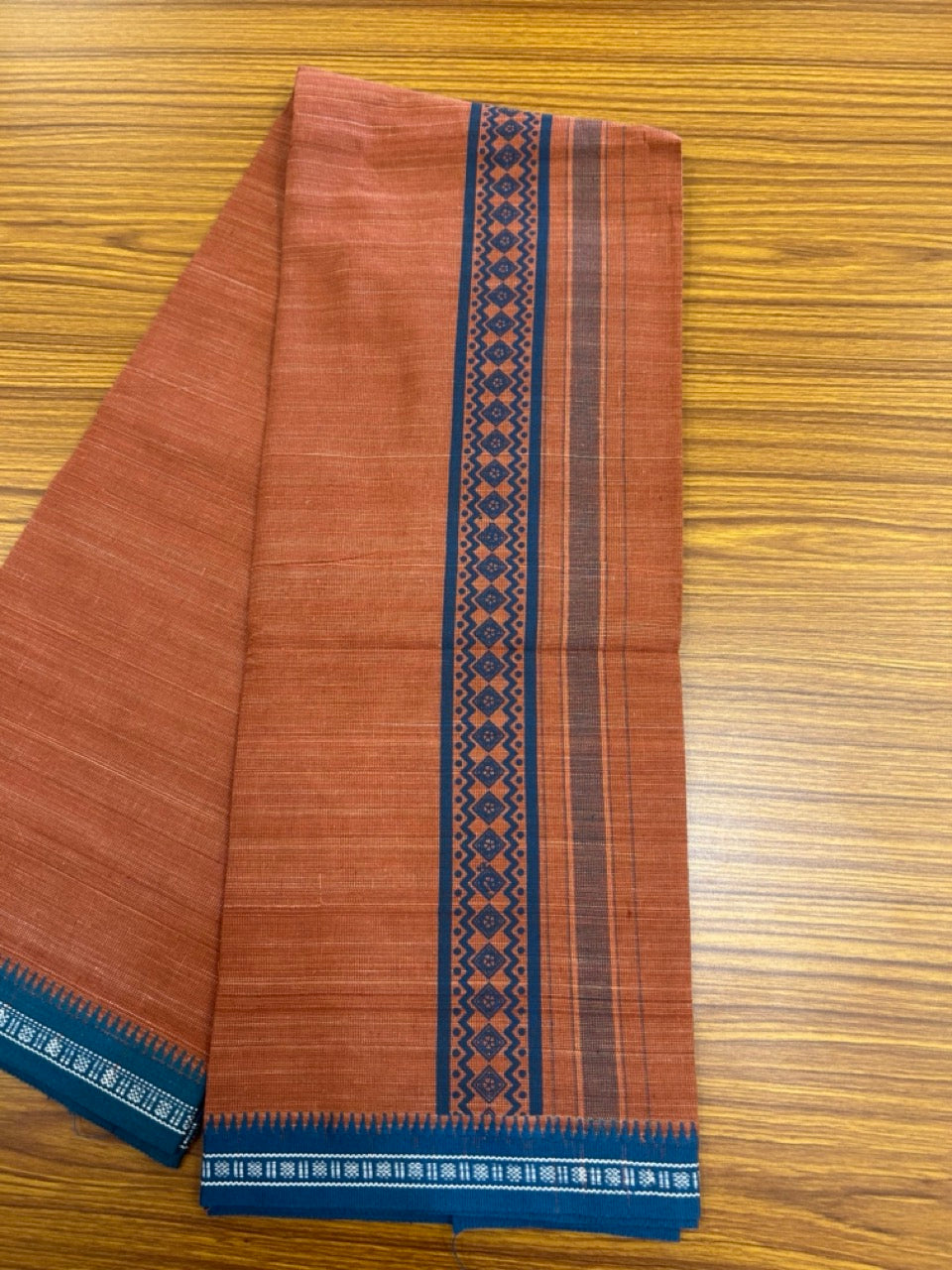 18% Discount!!! Kaitharikada Pure Cotton - Single Kaily / Lungi - 3.5 inch Blue printed kuppadam kara with Kavi colour body - 14KK8019AS