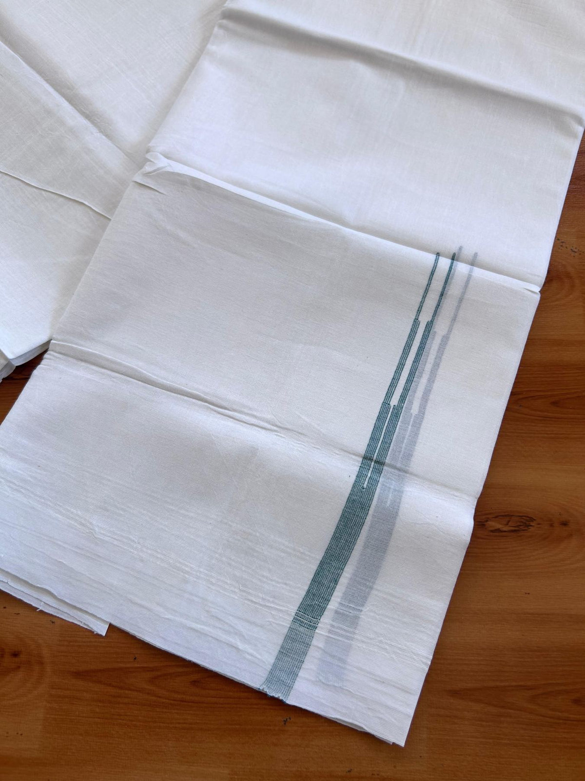 Double Pure White Mundu/Dhoti - 20% Discount !! KaithariKada Balaramapuram 100% Cotton - 100x80 - 0.5 inch Peacock Green Striped Chutty Kara 3.75 mtr (8 muzham) - 8 KK5515 CKS